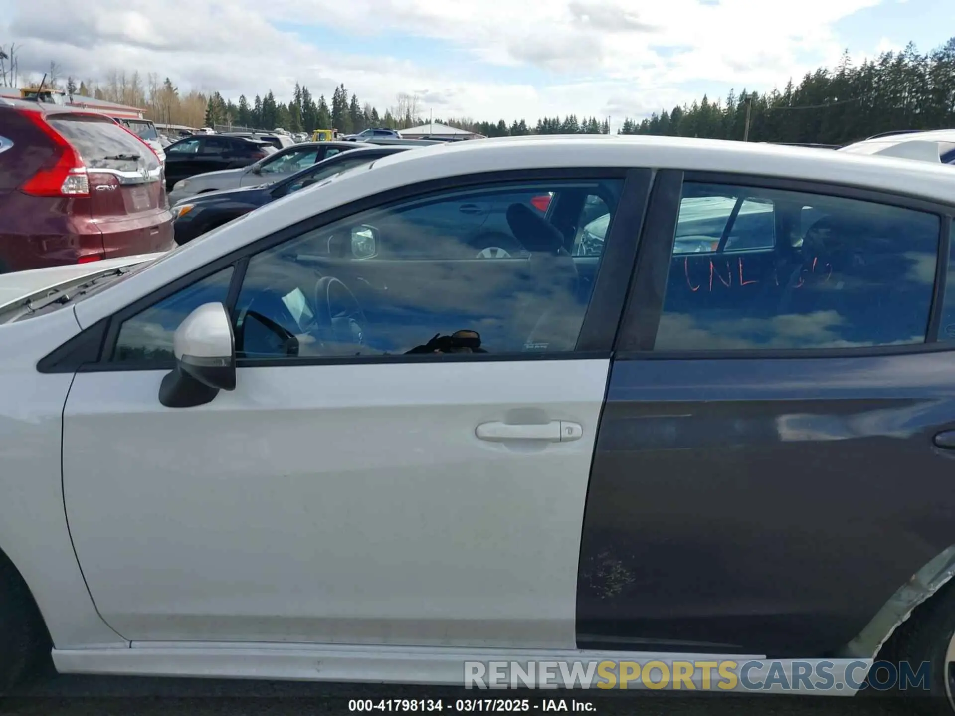 15 Photograph of a damaged car 4S3GTAM69L3730177 SUBARU IMPREZA 2020
