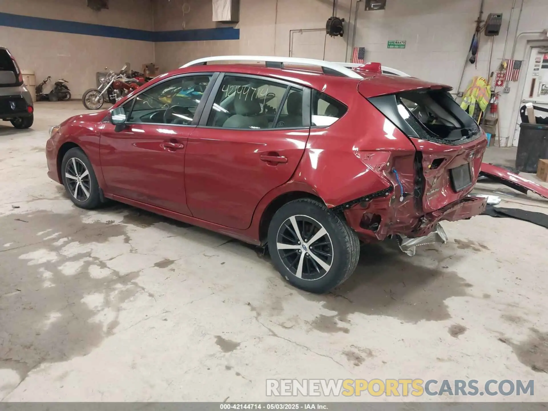 3 Photograph of a damaged car 4S3GTAV60L3703660 SUBARU IMPREZA 2020