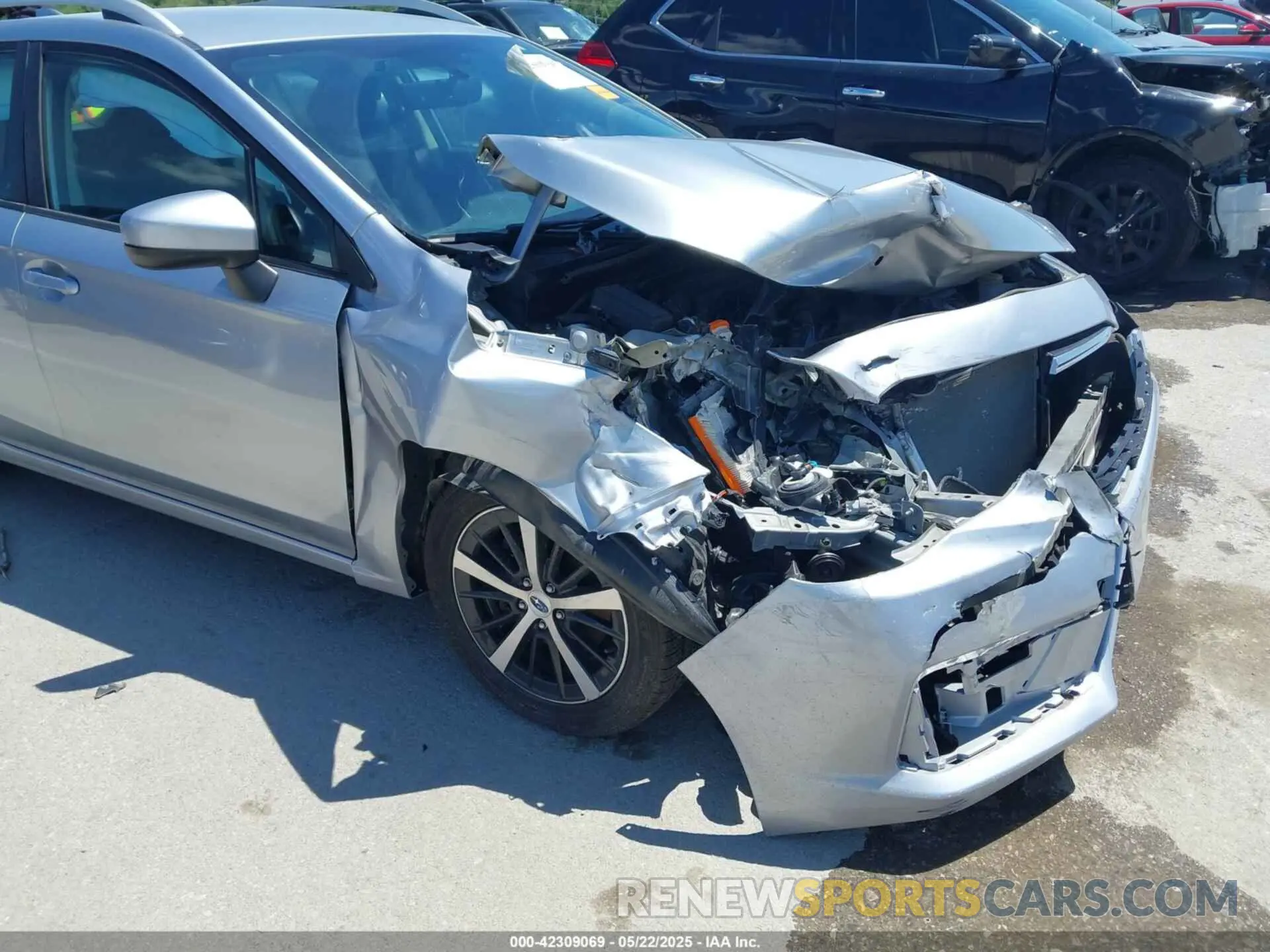 18 Photograph of a damaged car 4S3GTAV65L3723726 SUBARU IMPREZA 2020