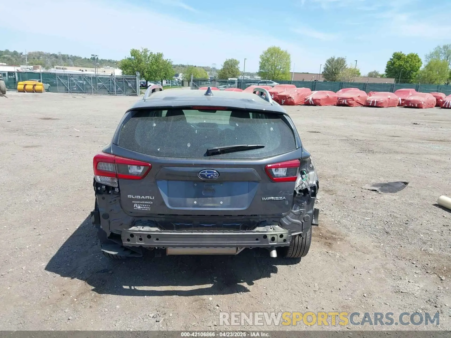 17 Photograph of a damaged car 4S3GTAV68L3719282 SUBARU IMPREZA 2020