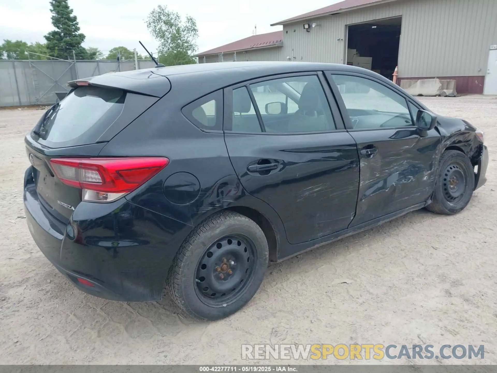 4 Photograph of a damaged car 4S3GTAB60M3700537 SUBARU IMPREZA 2021