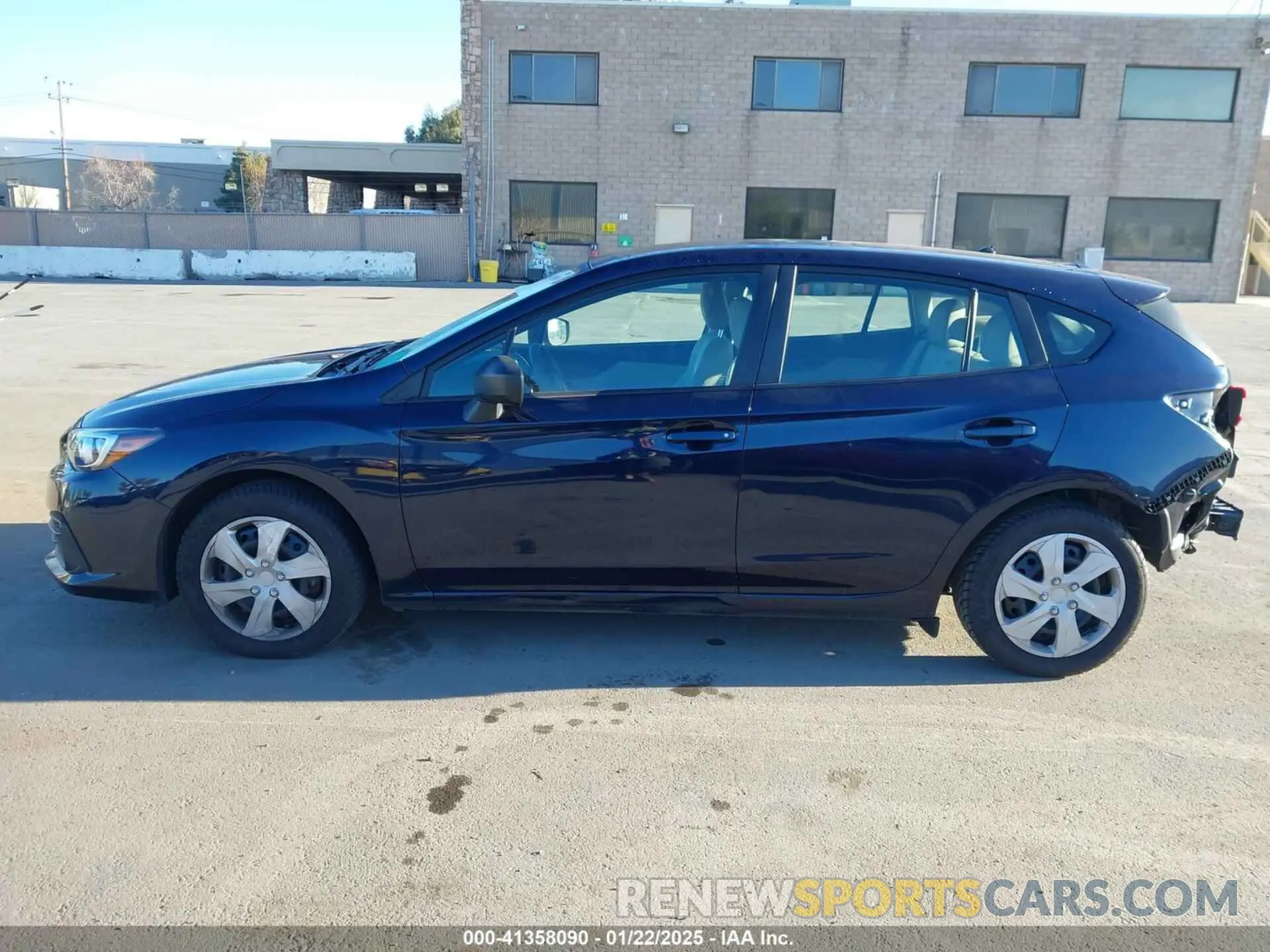 15 Photograph of a damaged car 4S3GTAB62M3701933 SUBARU IMPREZA 2021