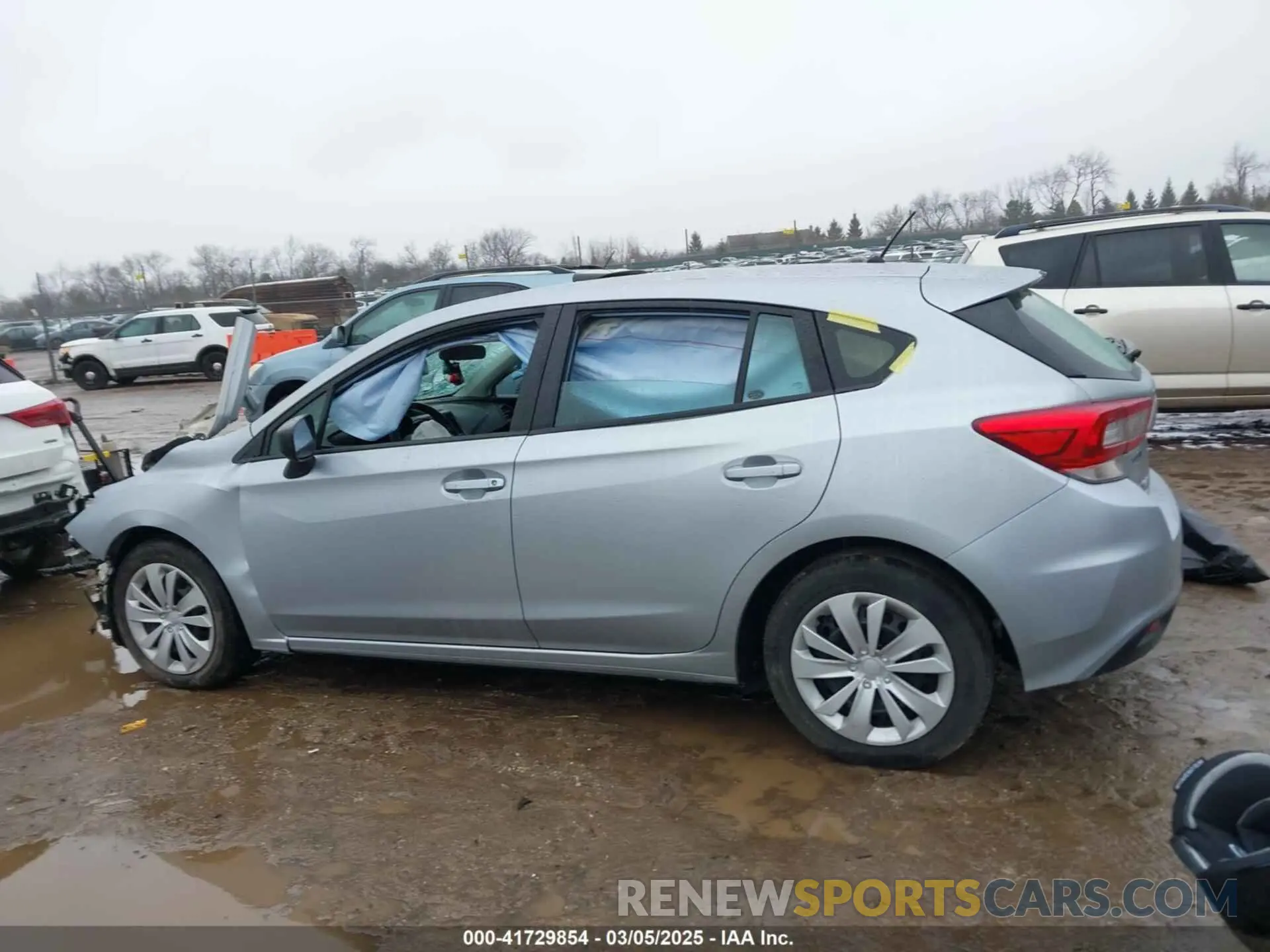 14 Photograph of a damaged car 4S3GTAB64M3702274 SUBARU IMPREZA 2021