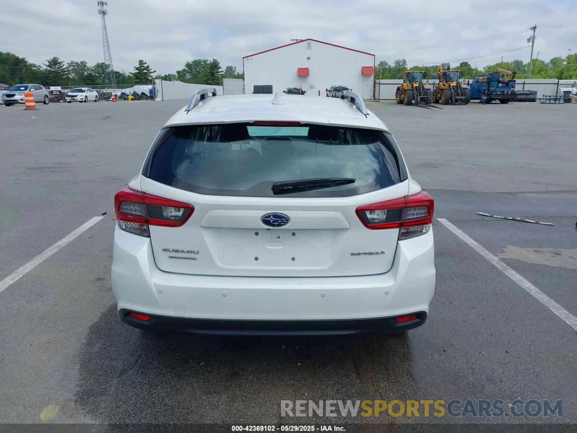 16 Photograph of a damaged car 4S3GTAU63M3706846 SUBARU IMPREZA 2021