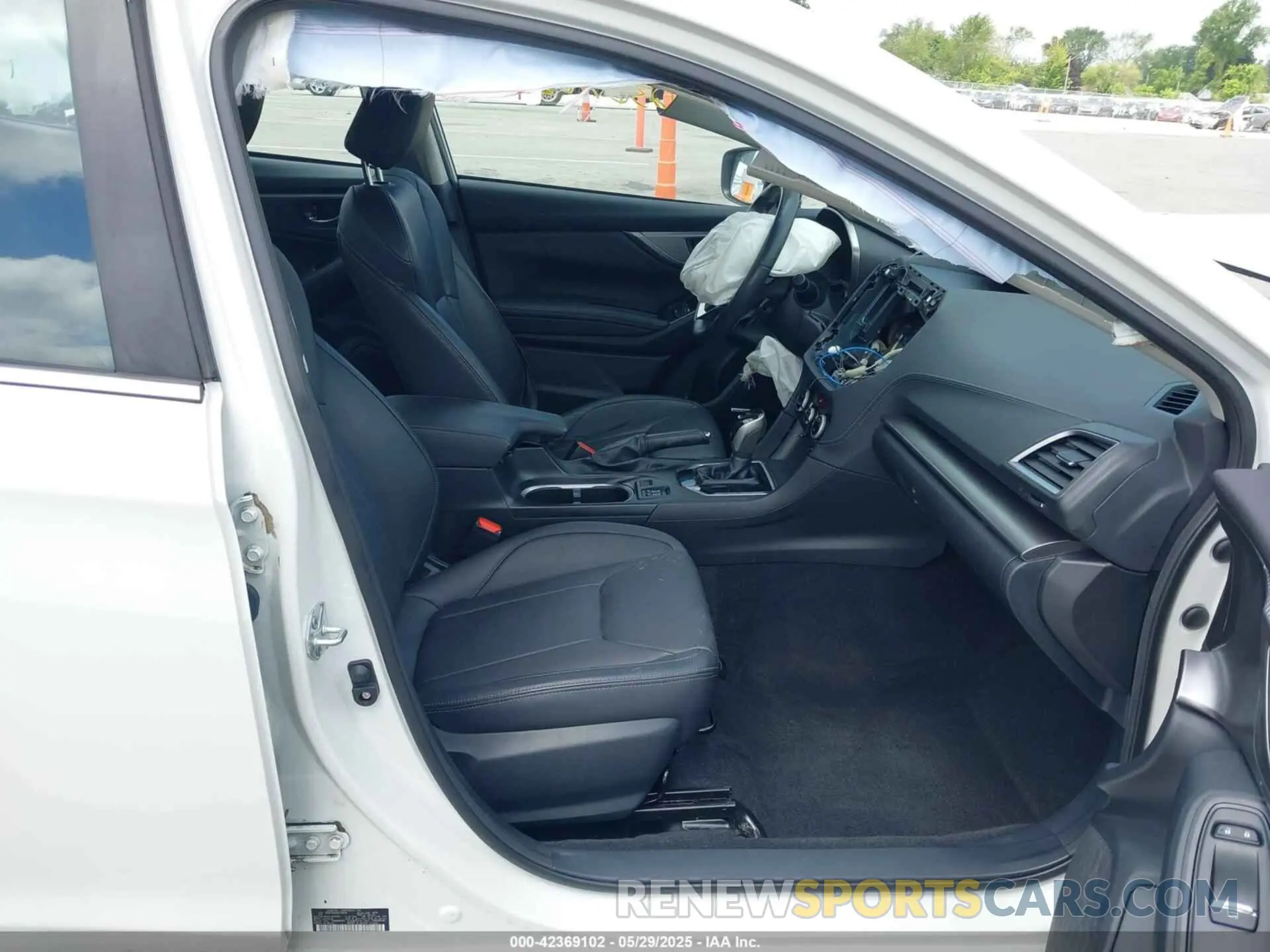 5 Photograph of a damaged car 4S3GTAU63M3706846 SUBARU IMPREZA 2021