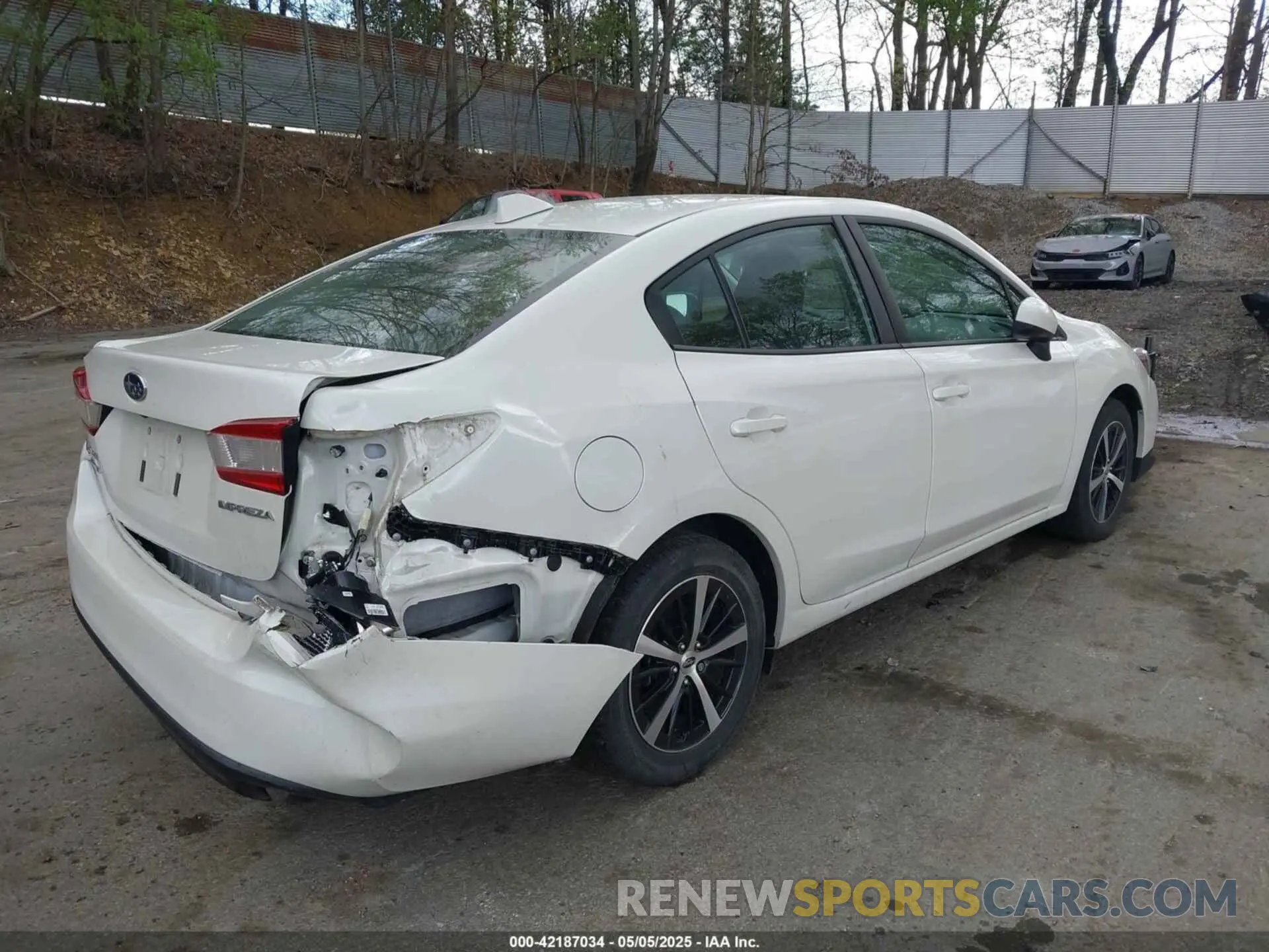 4 Photograph of a damaged car 4S3GKAV64N3600926 SUBARU IMPREZA 2022