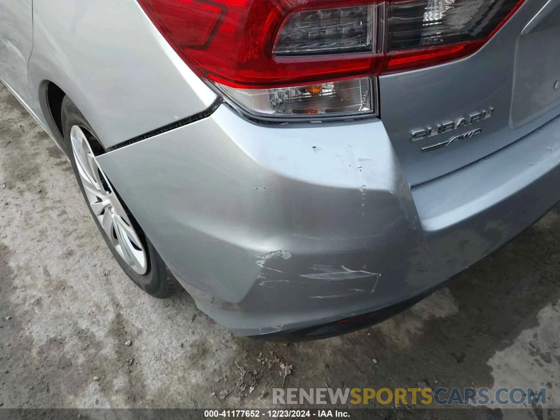 12 Photograph of a damaged car 4S3GTAB68N3714834 SUBARU IMPREZA 2022