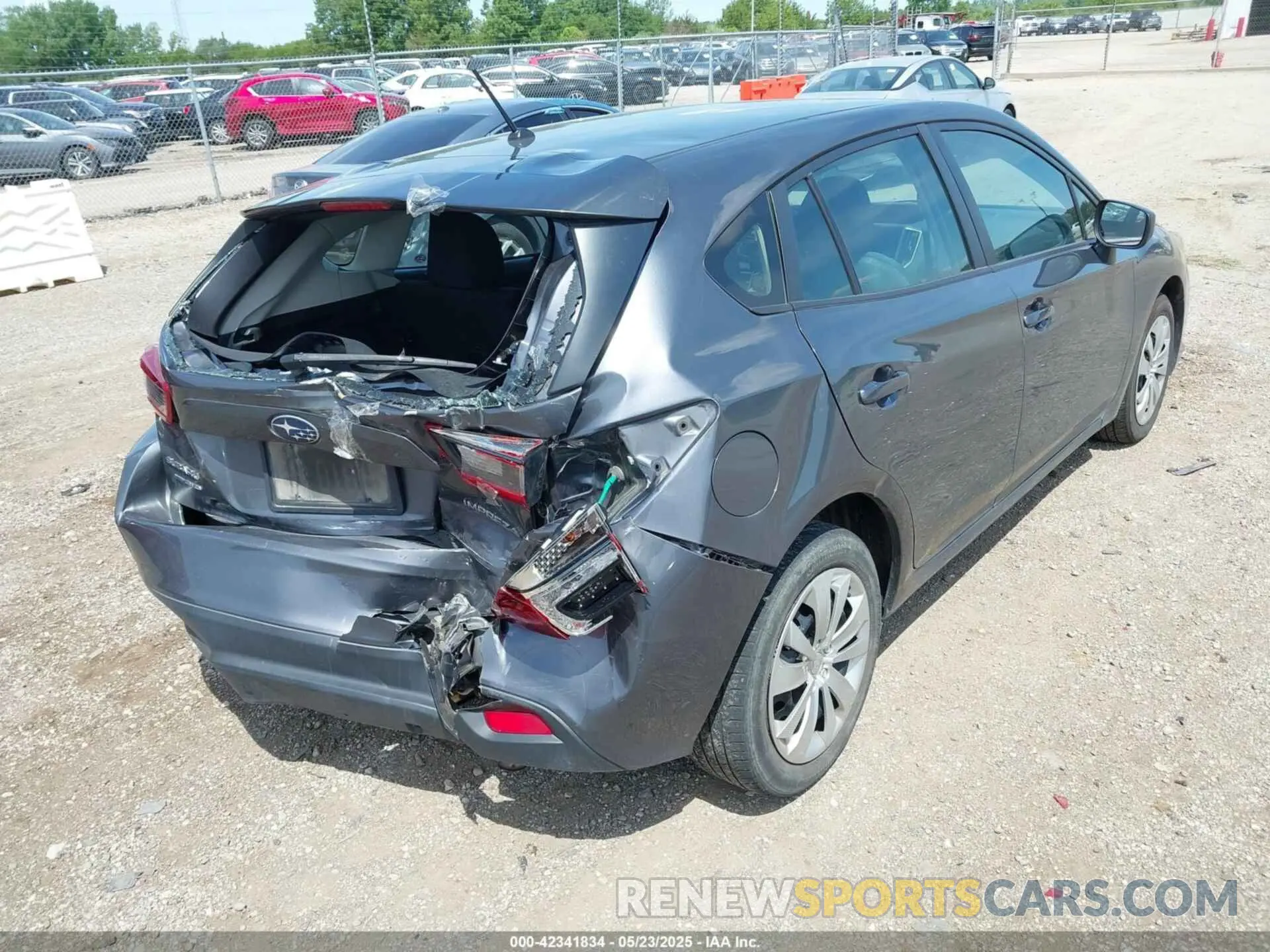 4 Photograph of a damaged car 4S3GTAB69N3701963 SUBARU IMPREZA 2022