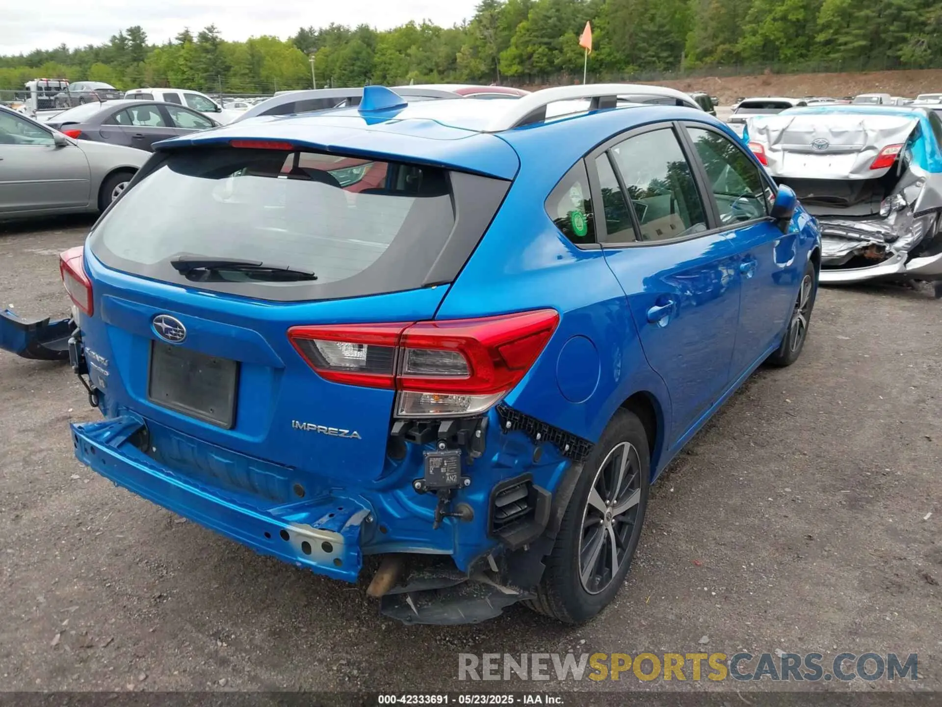 4 Photograph of a damaged car 4S3GTAD63N3724636 SUBARU IMPREZA 2022