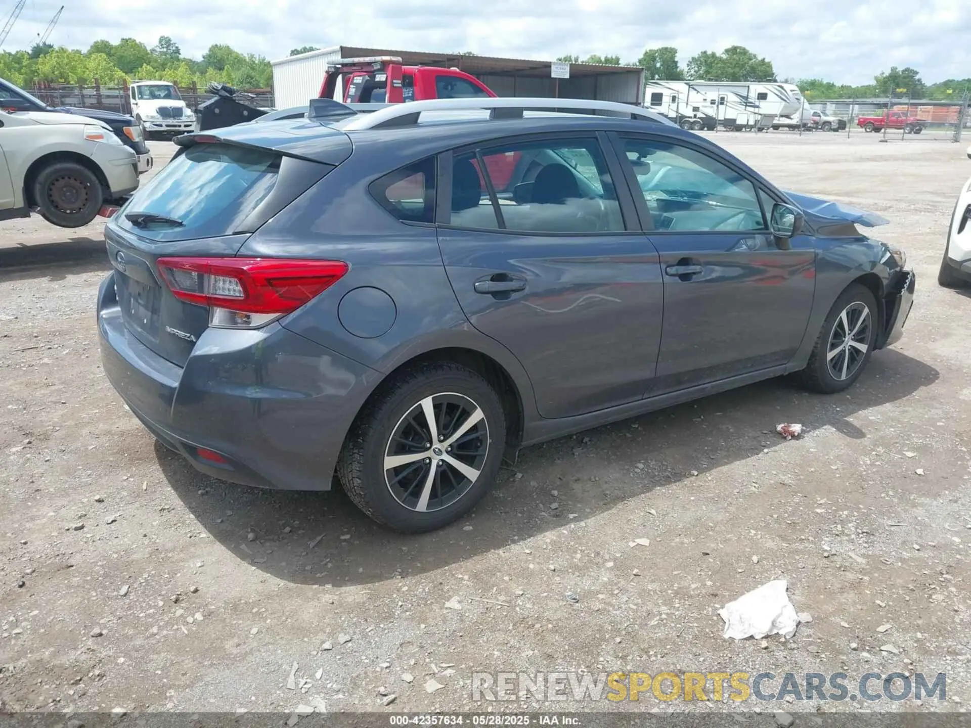 4 Photograph of a damaged car 4S3GTAD65N3714450 SUBARU IMPREZA 2022