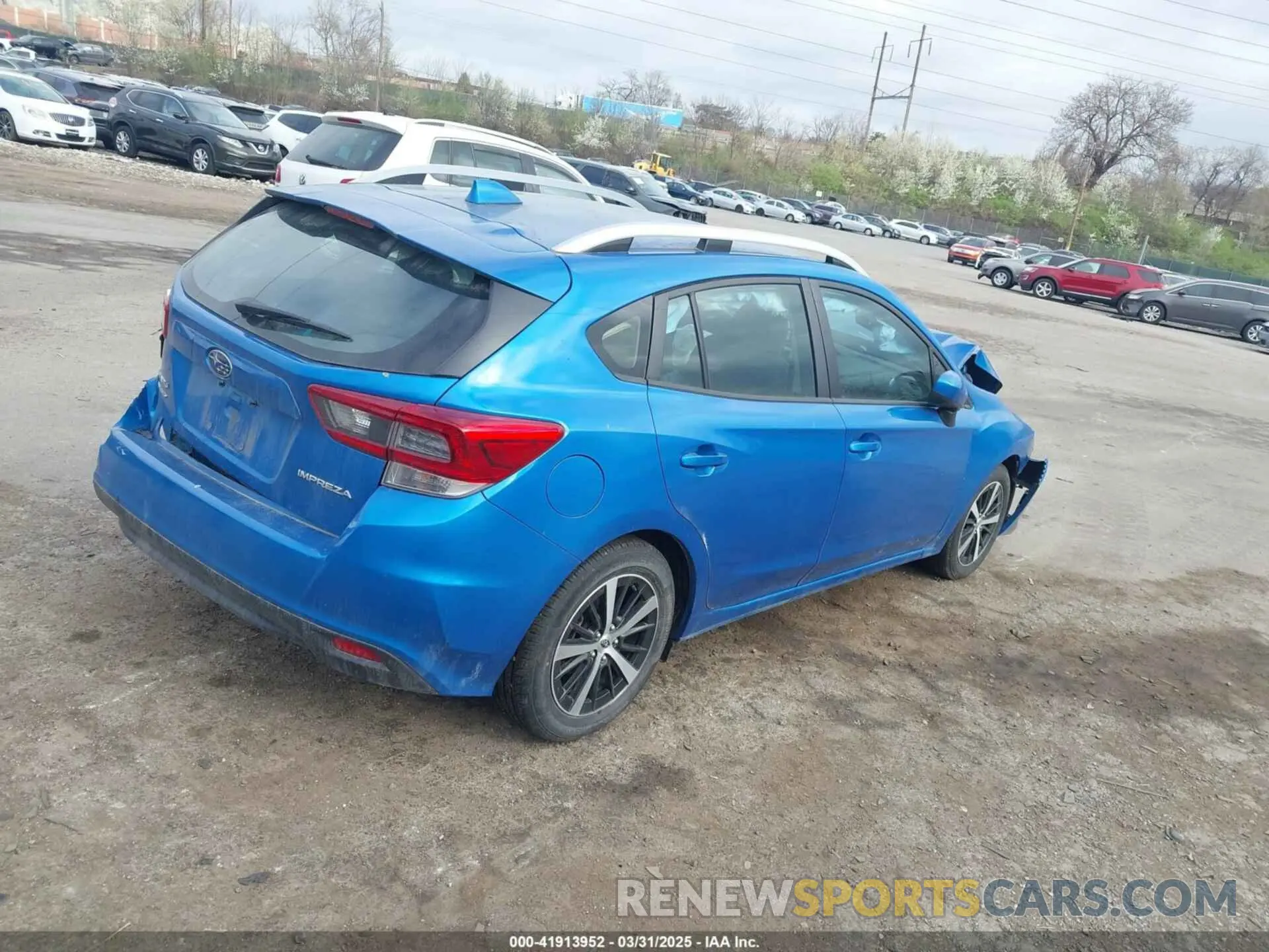 4 Photograph of a damaged car 4S3GTAV62N3722875 SUBARU IMPREZA 2022
