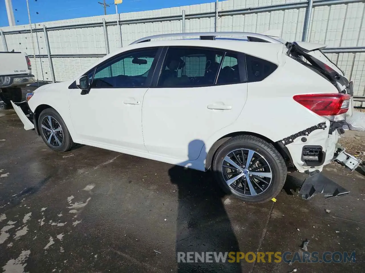 2 Photograph of a damaged car 4S3GTAV69N3708472 SUBARU IMPREZA 2022