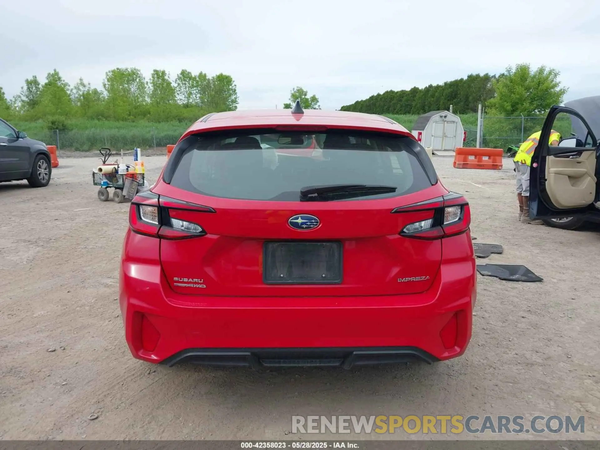 16 Photograph of a damaged car JF1GUABC1R8369339 SUBARU IMPREZA 2024