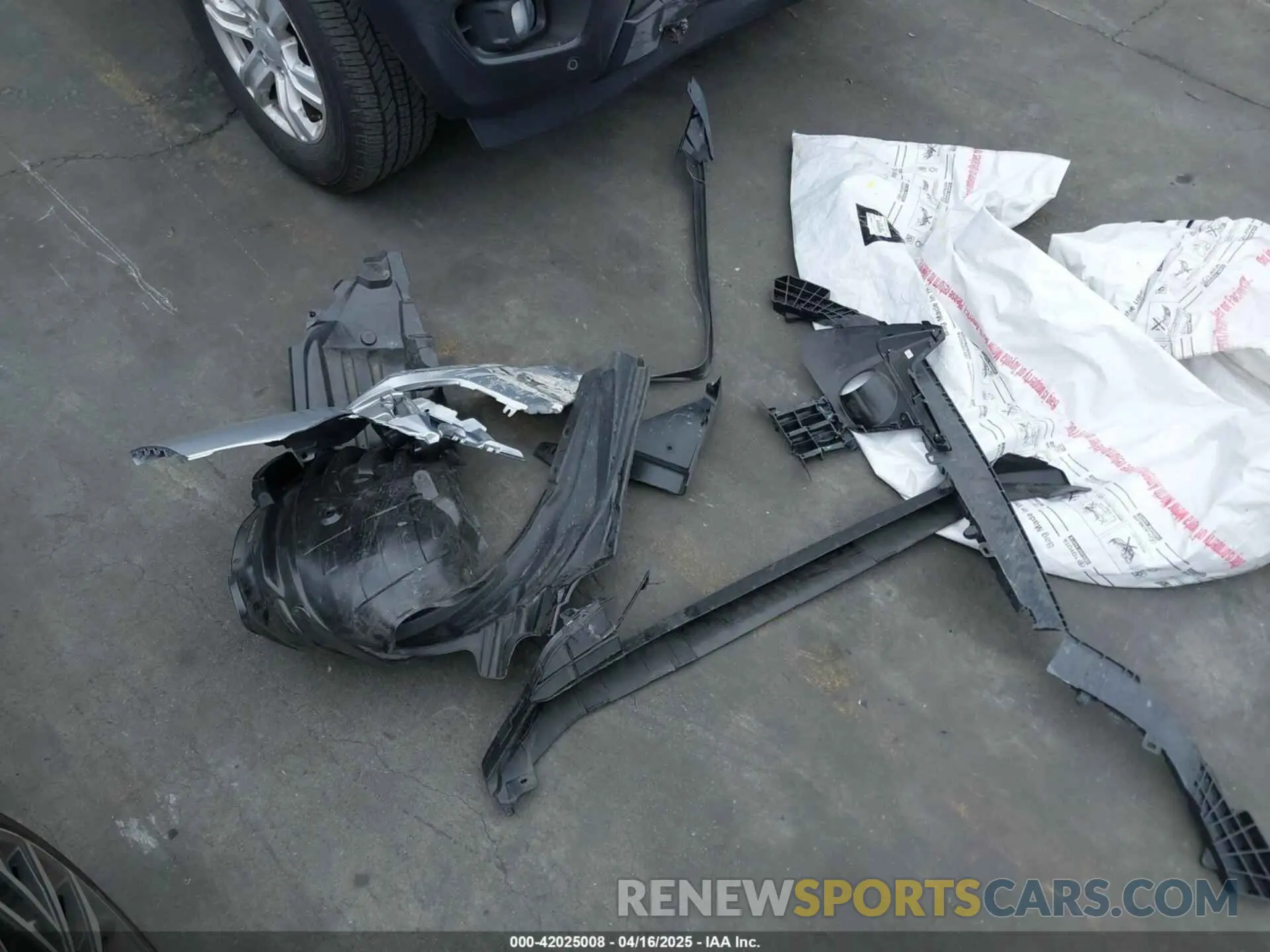19 Photograph of a damaged car JF1GUAFC1R8342099 SUBARU IMPREZA 2024