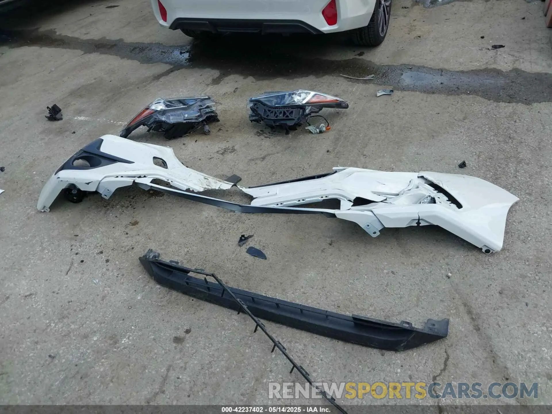 12 Photograph of a damaged car JF1GUAFC4R8310280 SUBARU IMPREZA 2024
