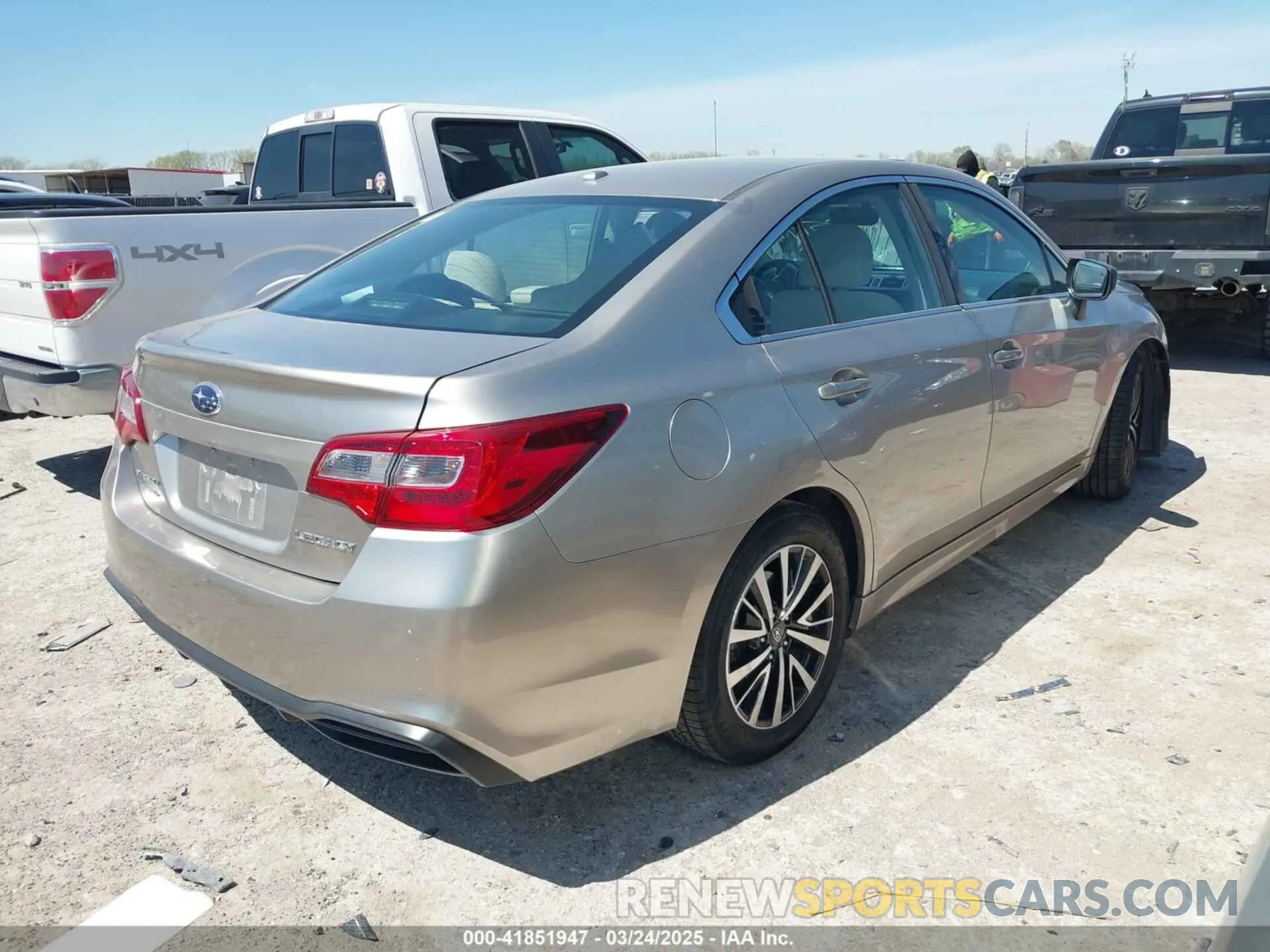 4 Photograph of a damaged car 4S3BNAB63K3005292 SUBARU LEGACY 2019