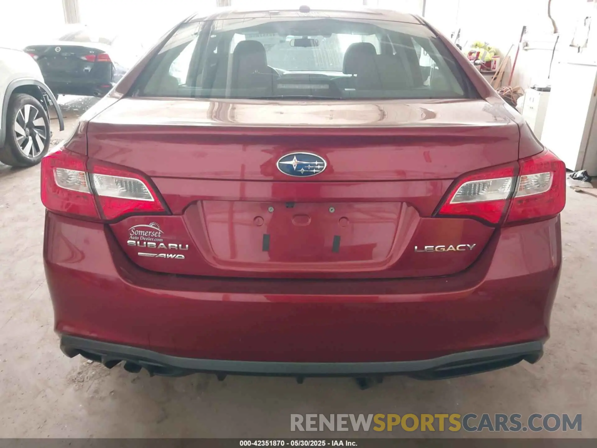 17 Photograph of a damaged car 4S3BNAB65K3018867 SUBARU LEGACY 2019