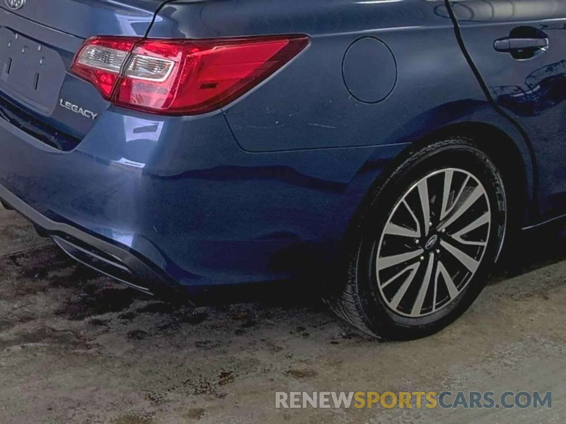 15 Photograph of a damaged car 4S3BNAF61K3038849 SUBARU LEGACY 2019