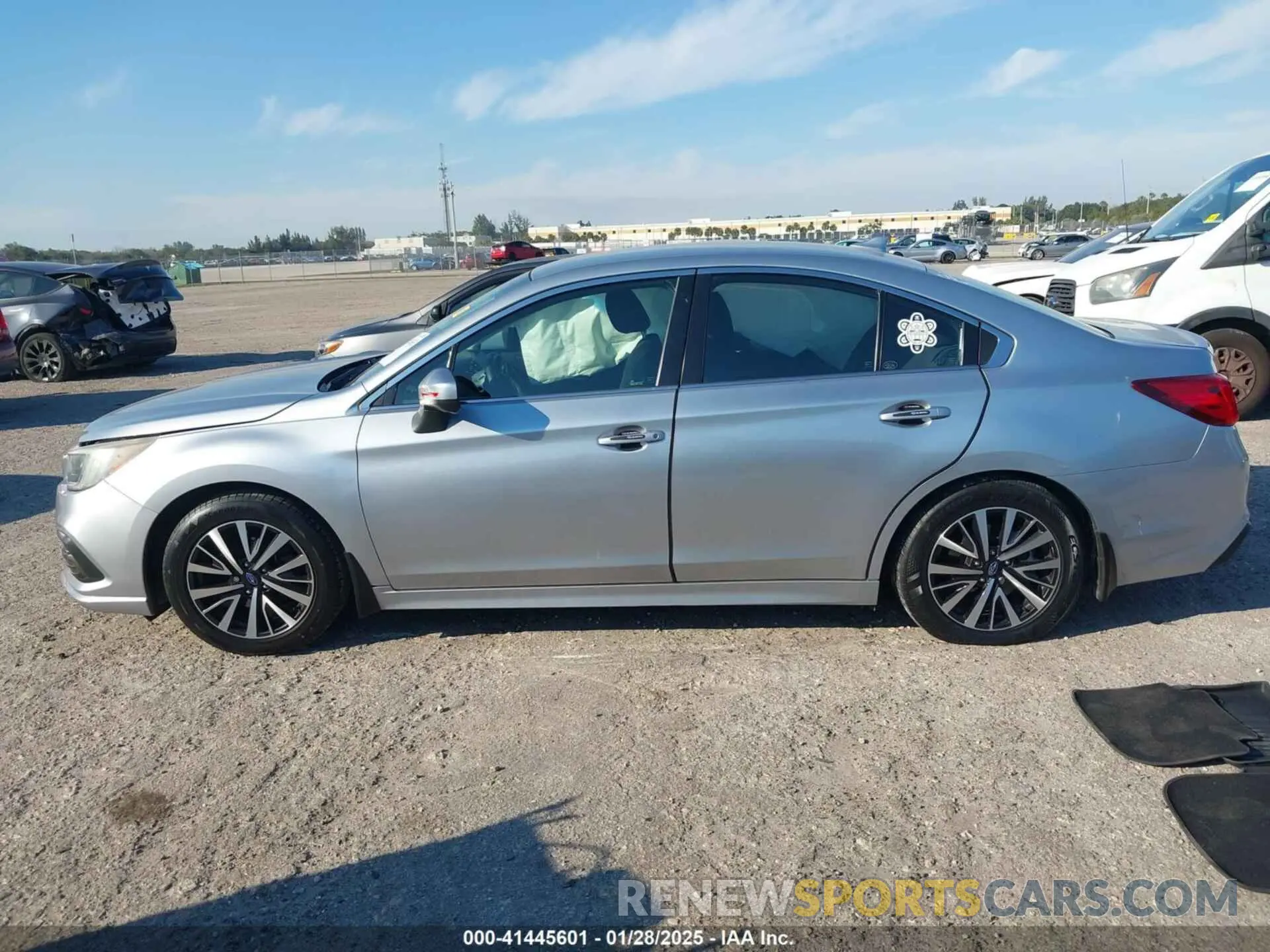13 Photograph of a damaged car 4S3BNAF62K3031974 SUBARU LEGACY 2019