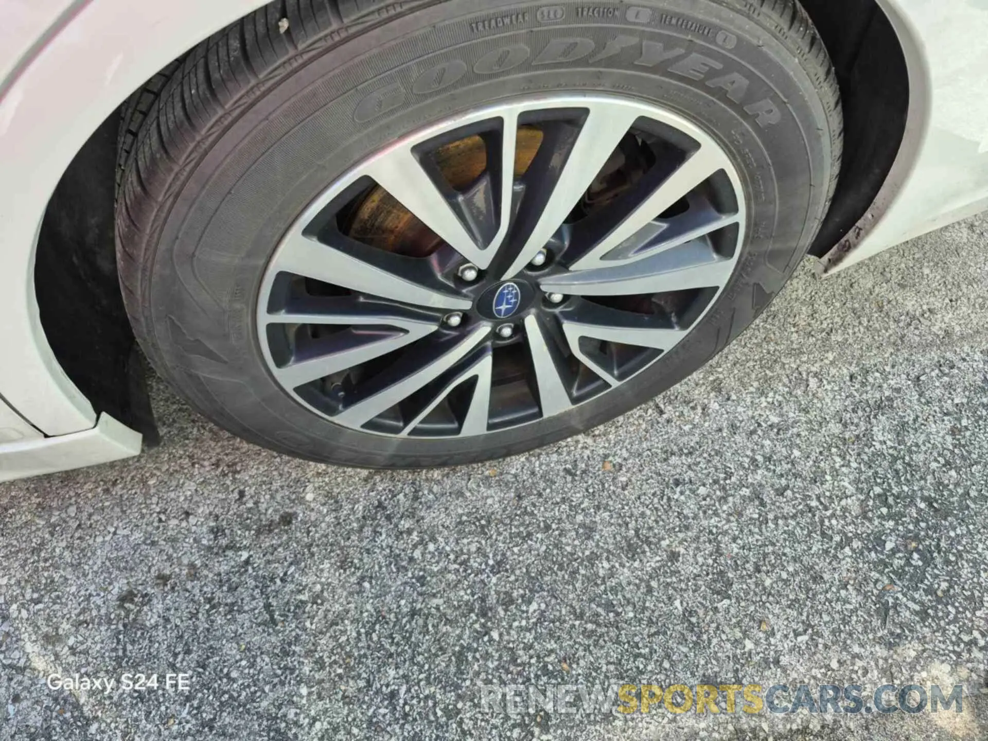 3 Photograph of a damaged car 4S3BNAF63K3031899 SUBARU LEGACY 2019