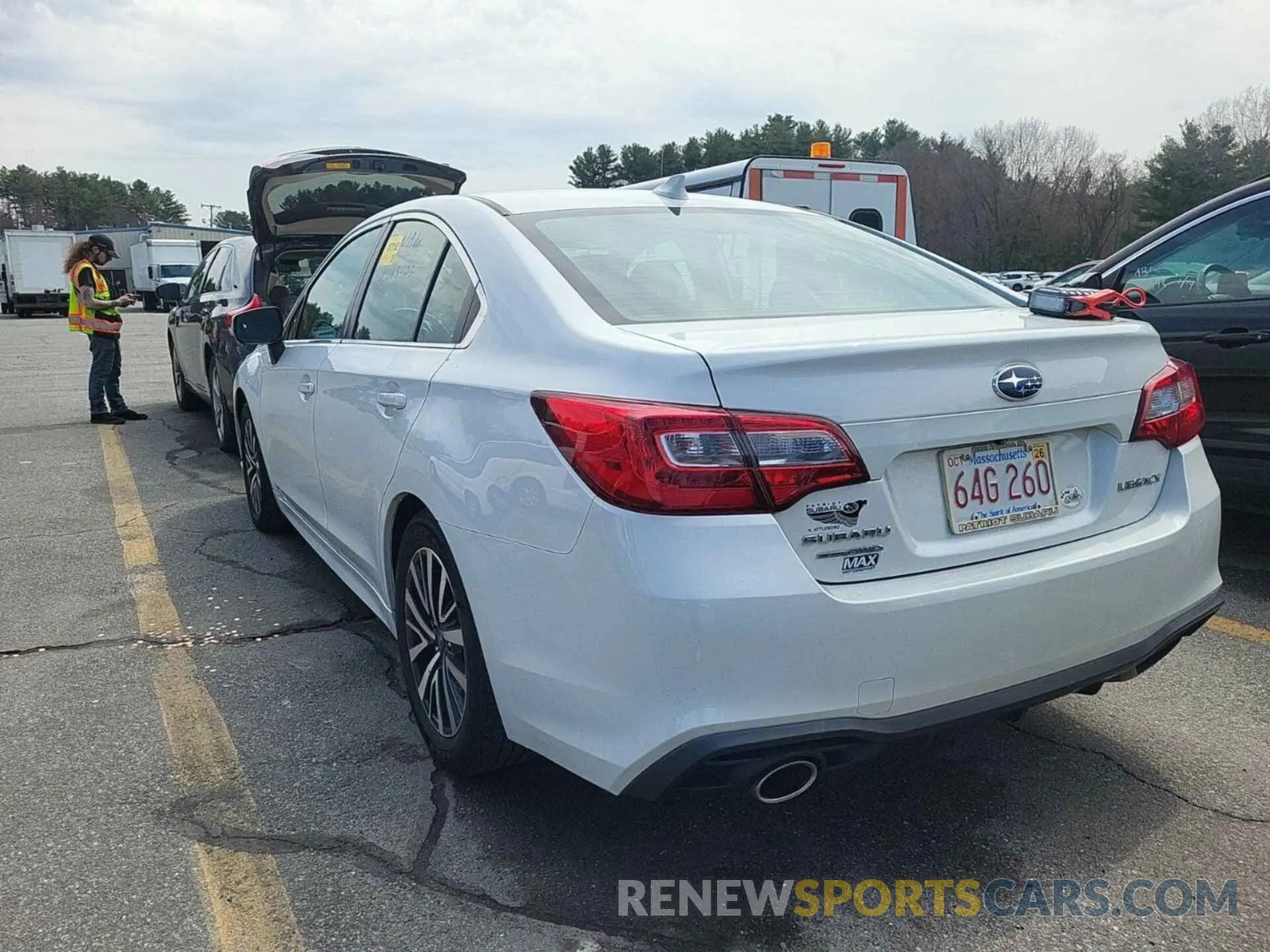 10 Photograph of a damaged car 4S3BNAF64K3027960 SUBARU LEGACY 2019