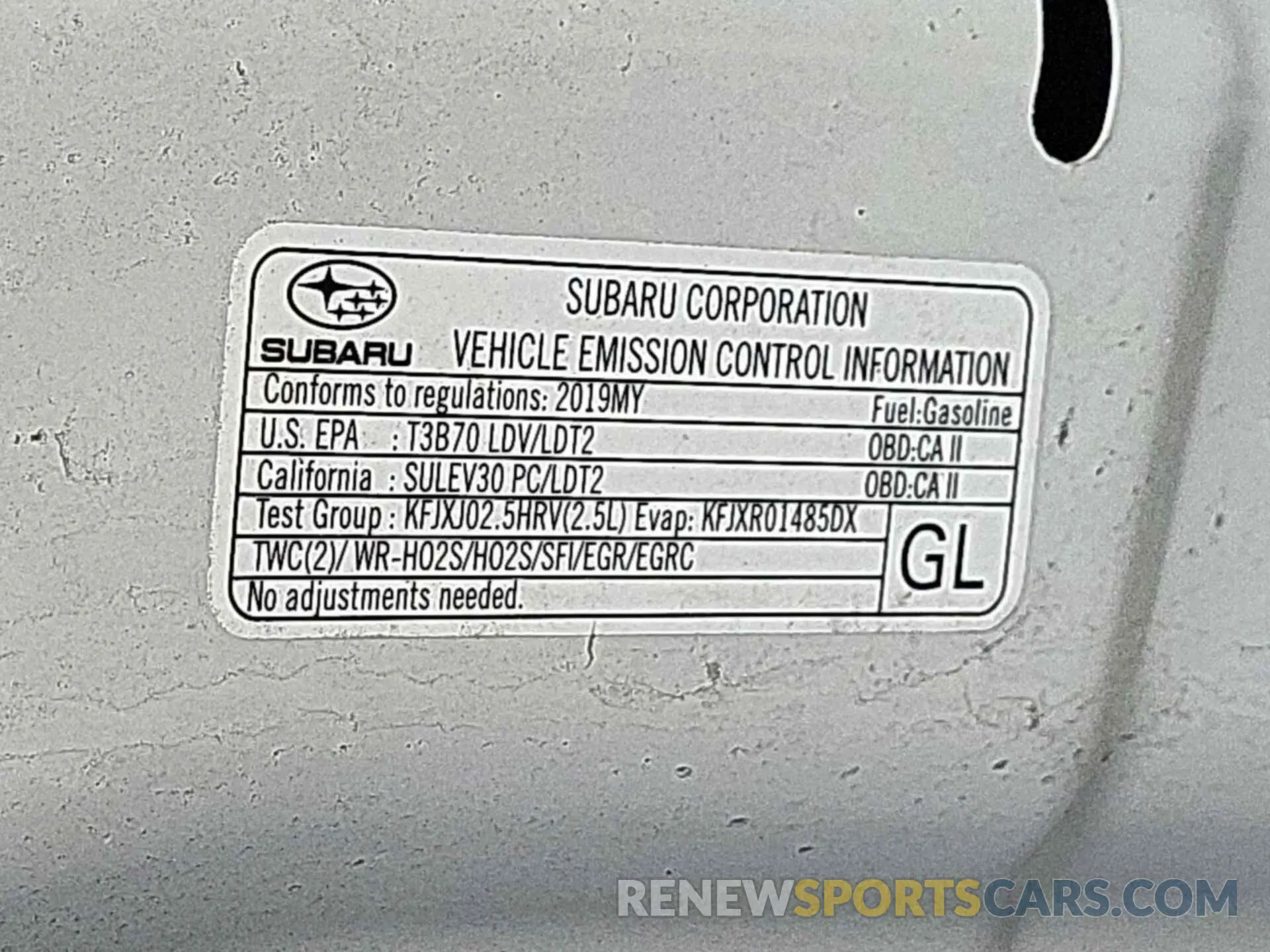 29 Photograph of a damaged car 4S3BNAF64K3027960 SUBARU LEGACY 2019