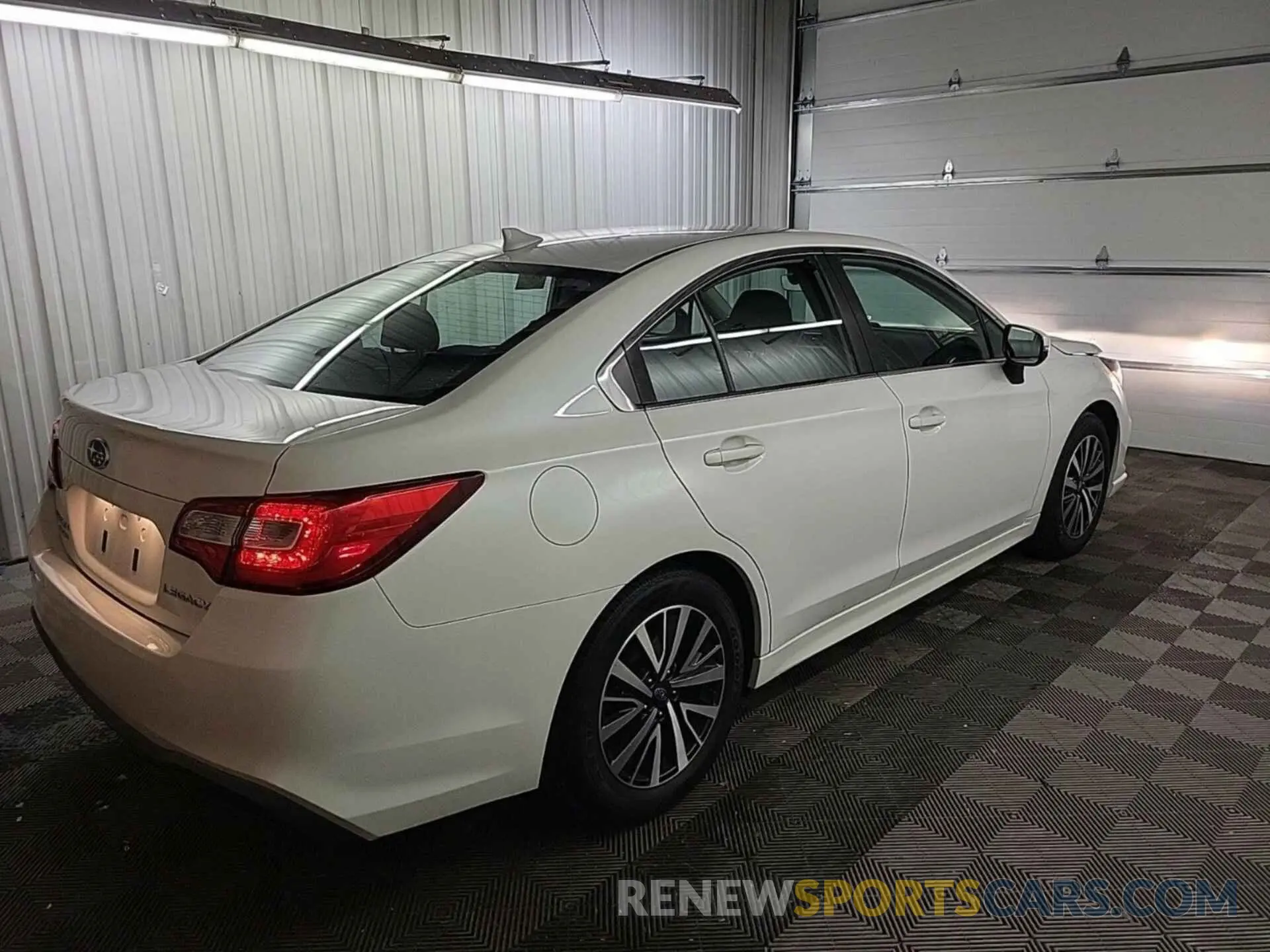 37 Photograph of a damaged car 4S3BNAF64K3027960 SUBARU LEGACY 2019