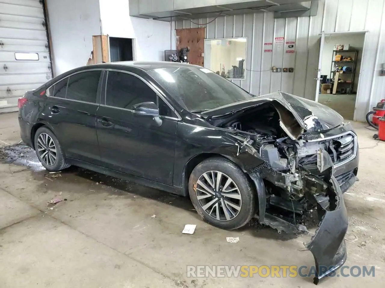 4 Photograph of a damaged car 4S3BNAF65K3028616 SUBARU LEGACY 2019