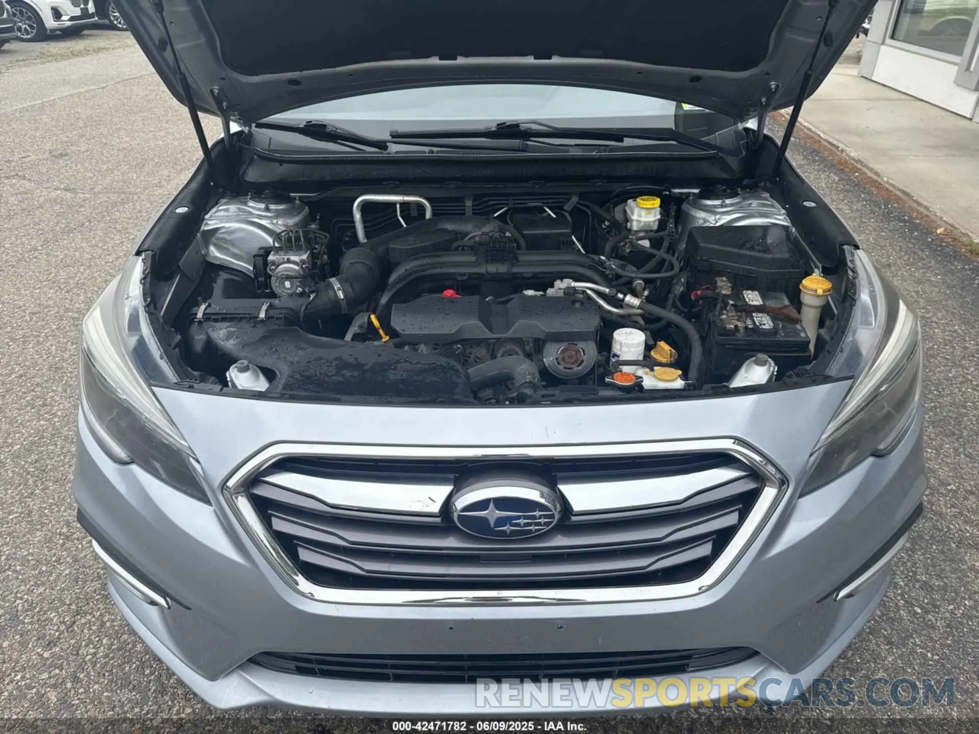 10 Photograph of a damaged car 4S3BNAF67K3027967 SUBARU LEGACY 2019