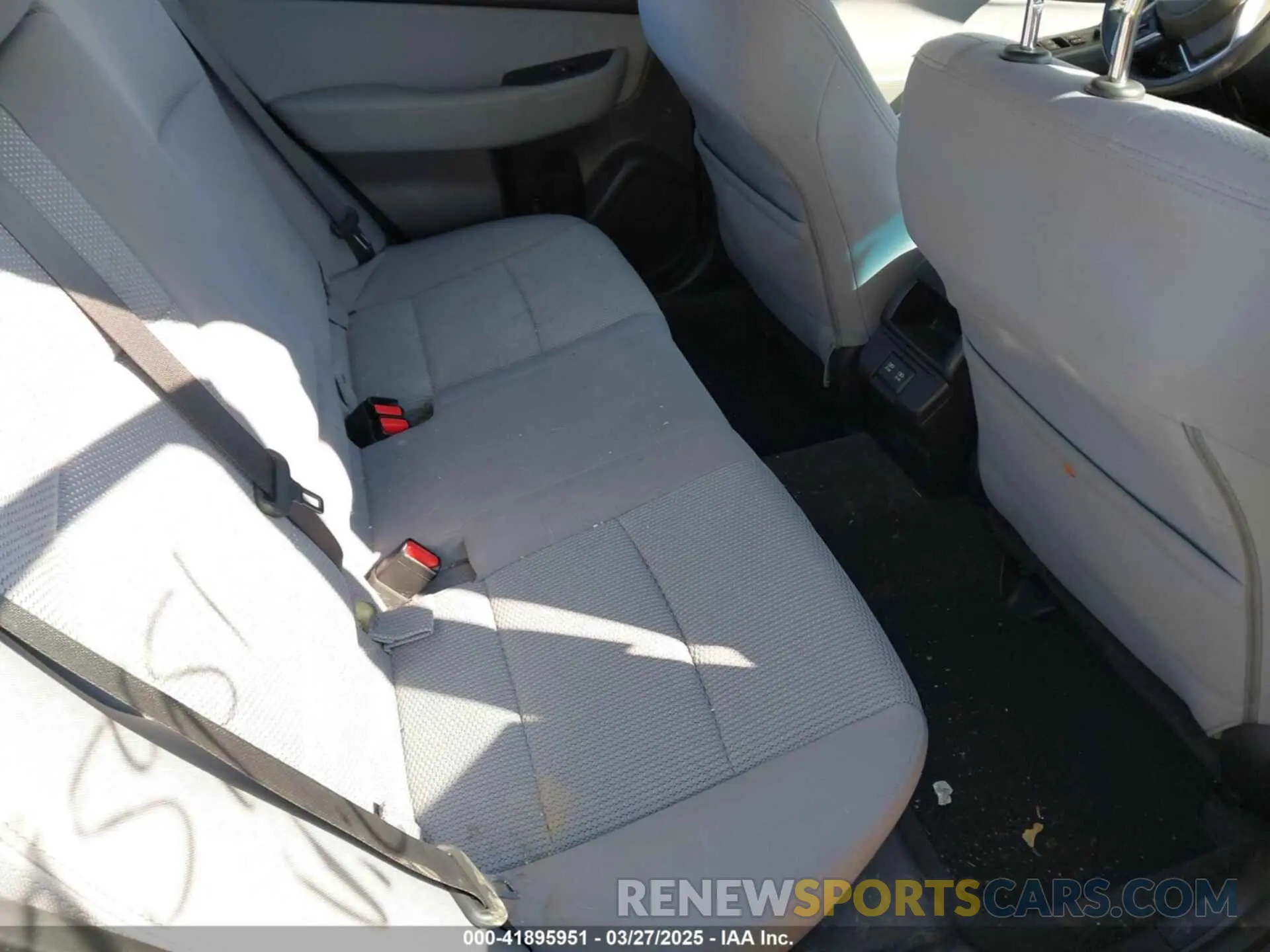8 Photograph of a damaged car 4S3BNAF68K3009039 SUBARU LEGACY 2019