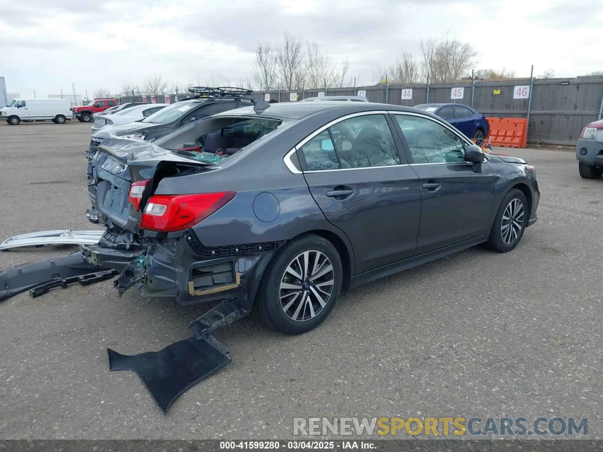 4 Photograph of a damaged car 4S3BNAF69K3033642 SUBARU LEGACY 2019