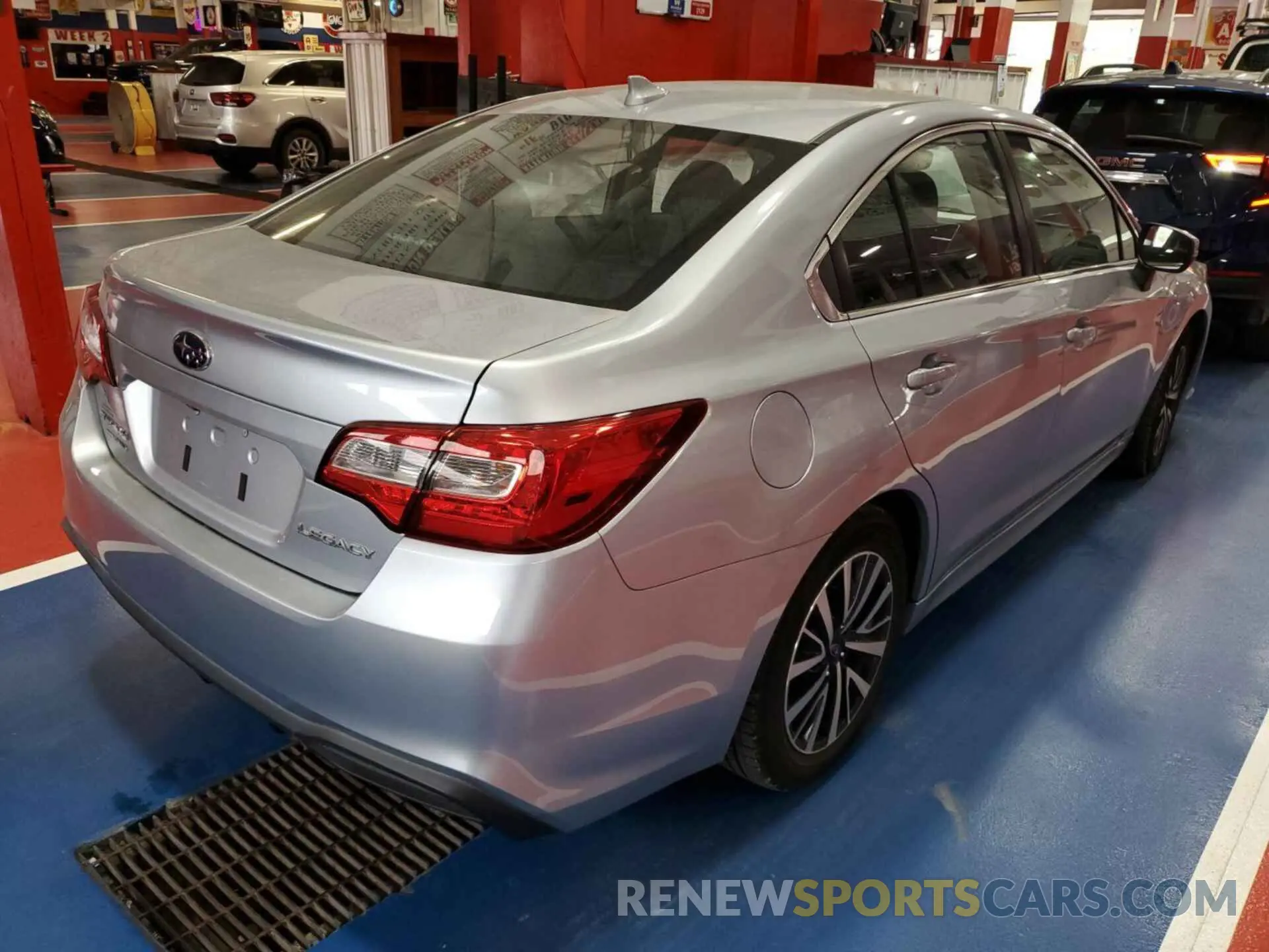 10 Photograph of a damaged car 4S3BNAF6XK3016011 SUBARU LEGACY 2019