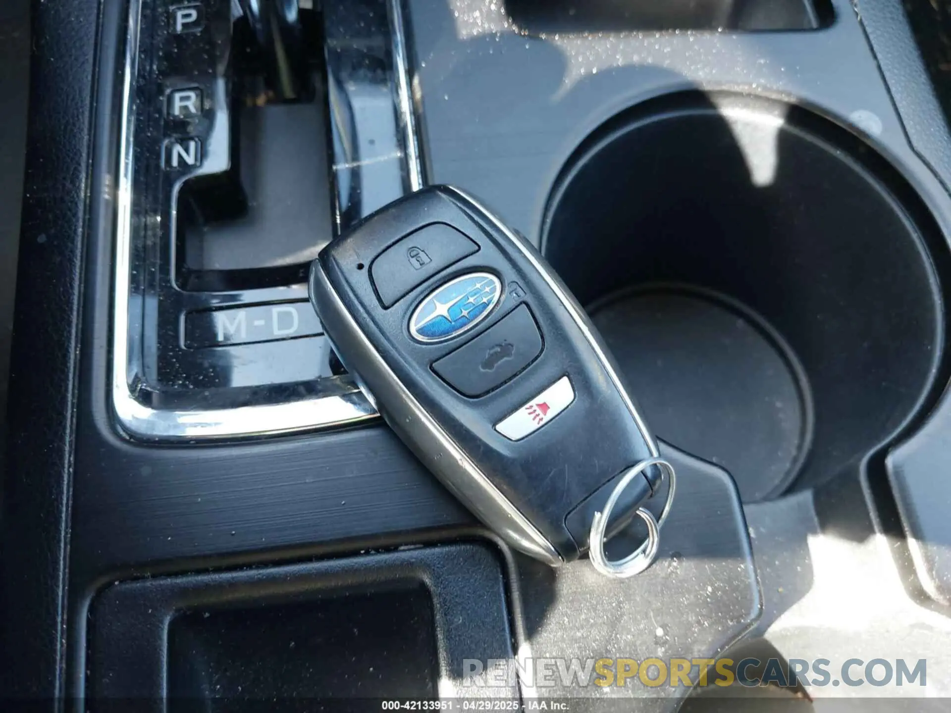 11 Photograph of a damaged car 4S3BNAJ67K3021545 SUBARU LEGACY 2019