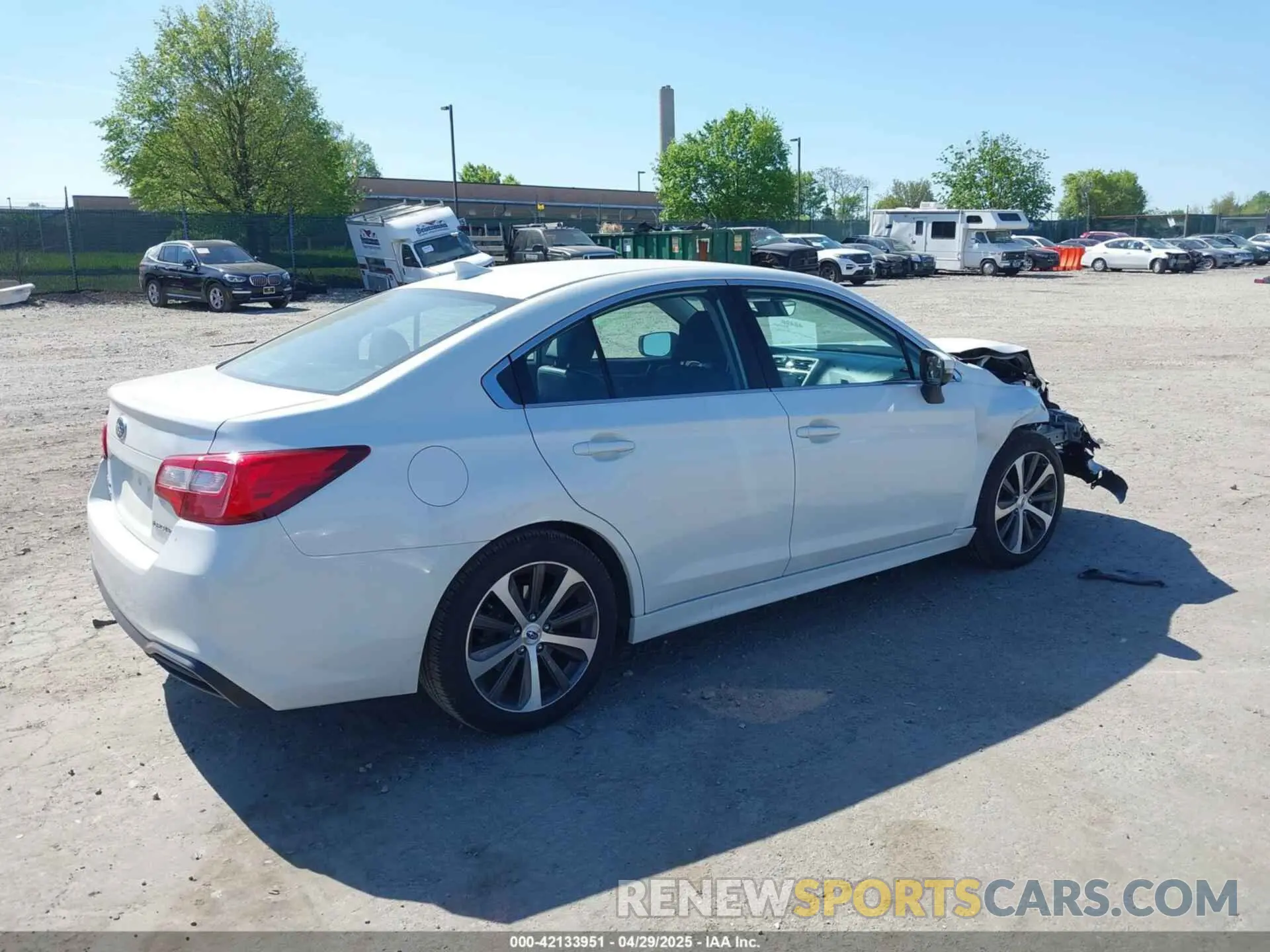 4 Photograph of a damaged car 4S3BNAJ67K3021545 SUBARU LEGACY 2019
