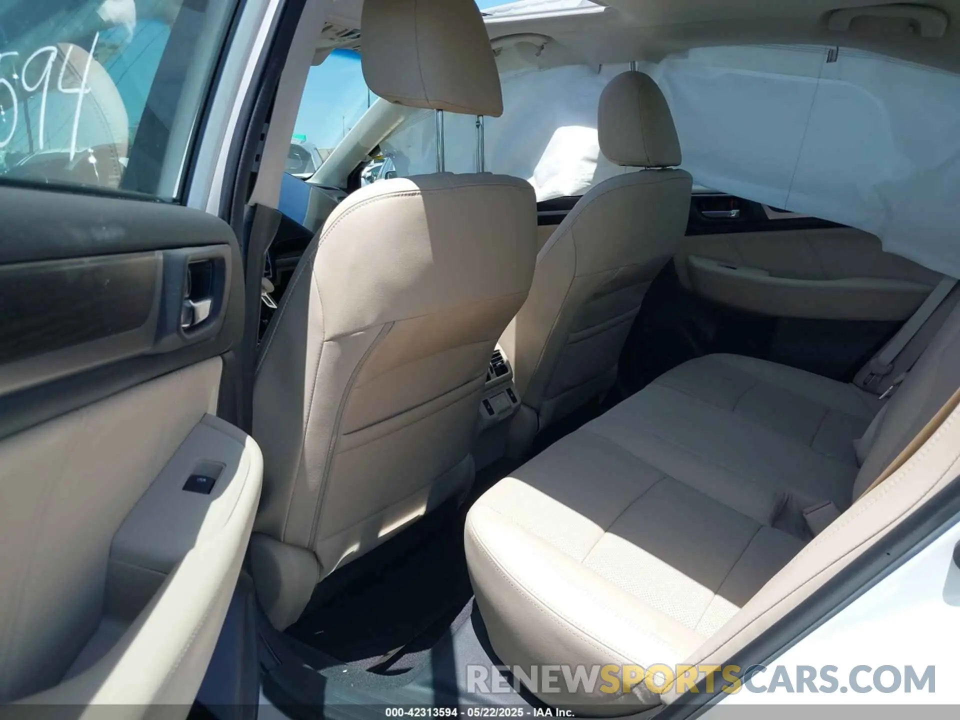 8 Photograph of a damaged car 4S3BNAN62K3033208 SUBARU LEGACY 2019