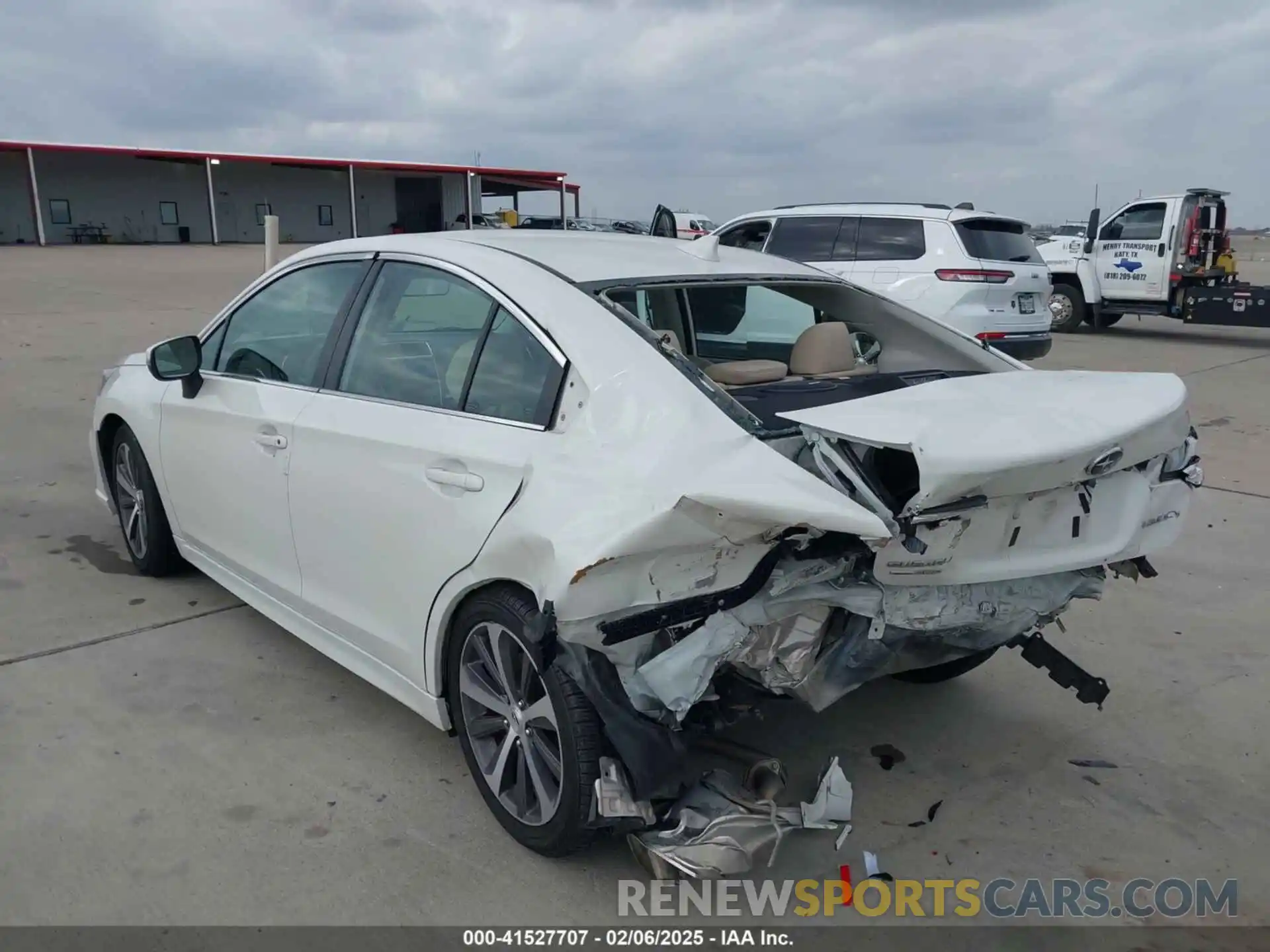 3 Photograph of a damaged car 4S3BNAN68K3030586 SUBARU LEGACY 2019