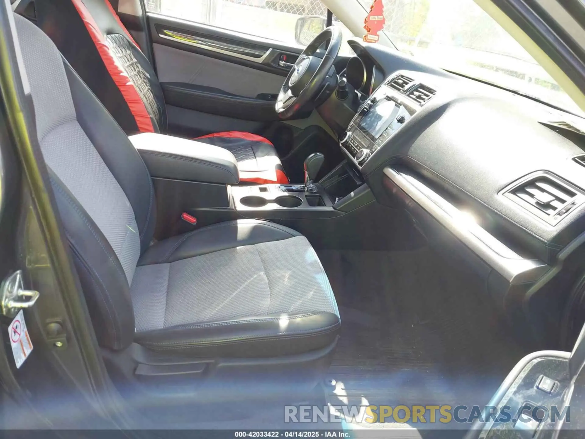 5 Photograph of a damaged car 4S3BNAS63K3019077 SUBARU LEGACY 2019