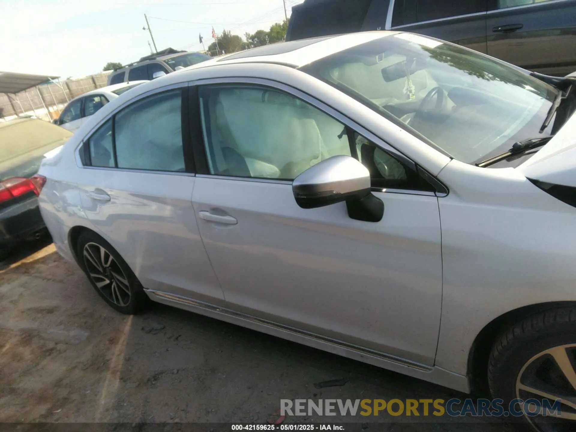 13 Photograph of a damaged car 4S3BNAS69K3035168 SUBARU LEGACY 2019