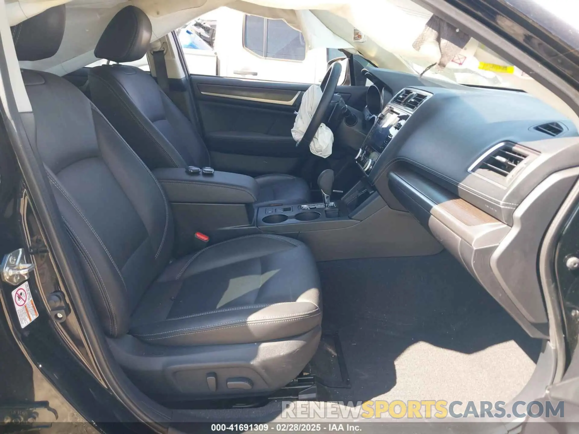 5 Photograph of a damaged car 4S3BNEJ63K3036454 SUBARU LEGACY 2019