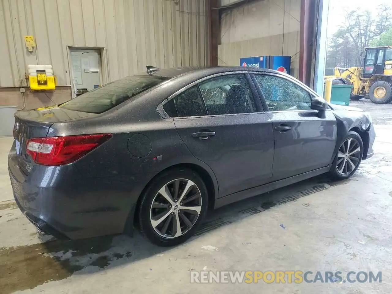 3 Photograph of a damaged car 4S3BNEN61K3009117 SUBARU LEGACY 2019