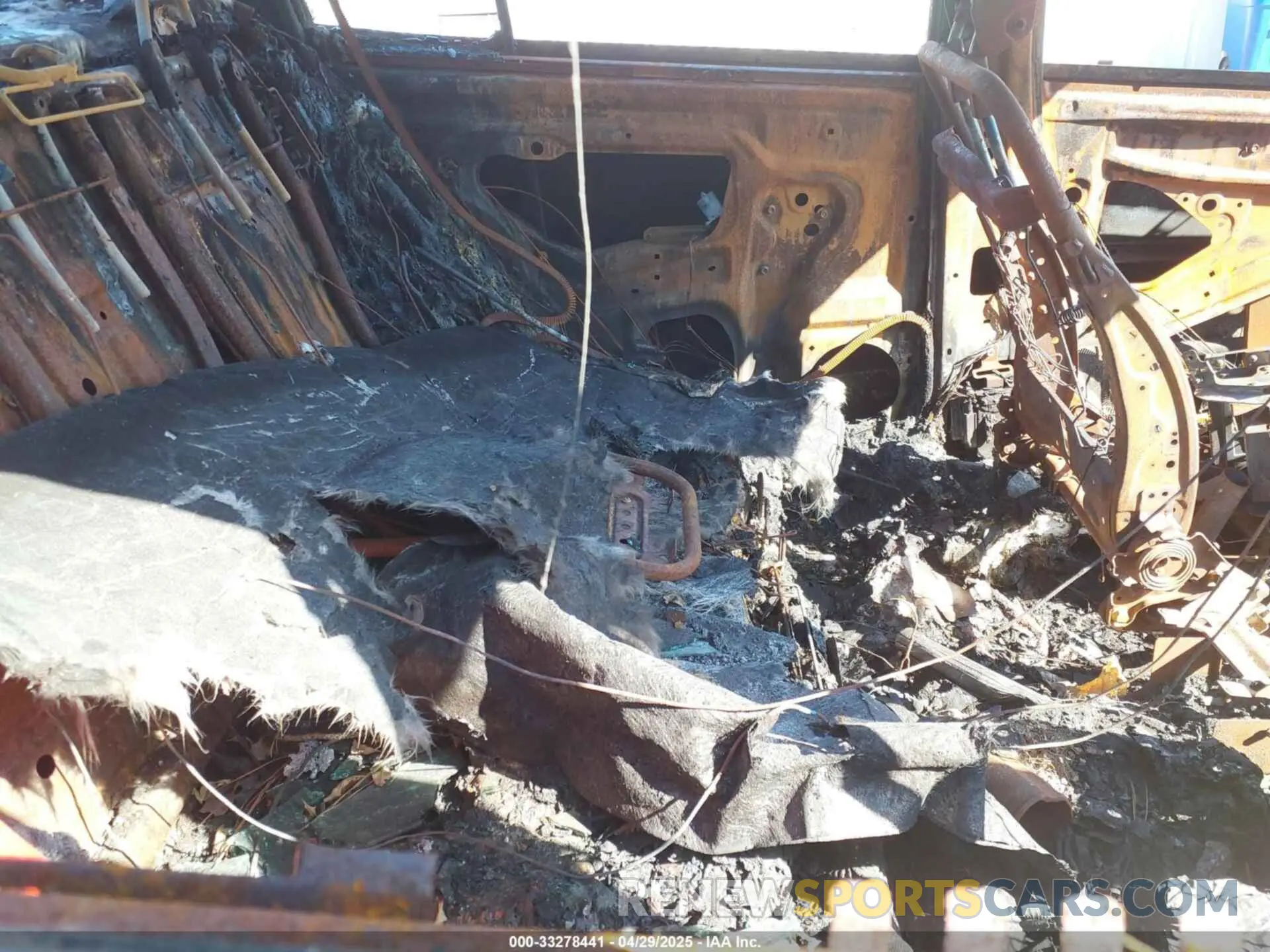8 Photograph of a damaged car 4S3BWAA60L3004133 SUBARU LEGACY 2020