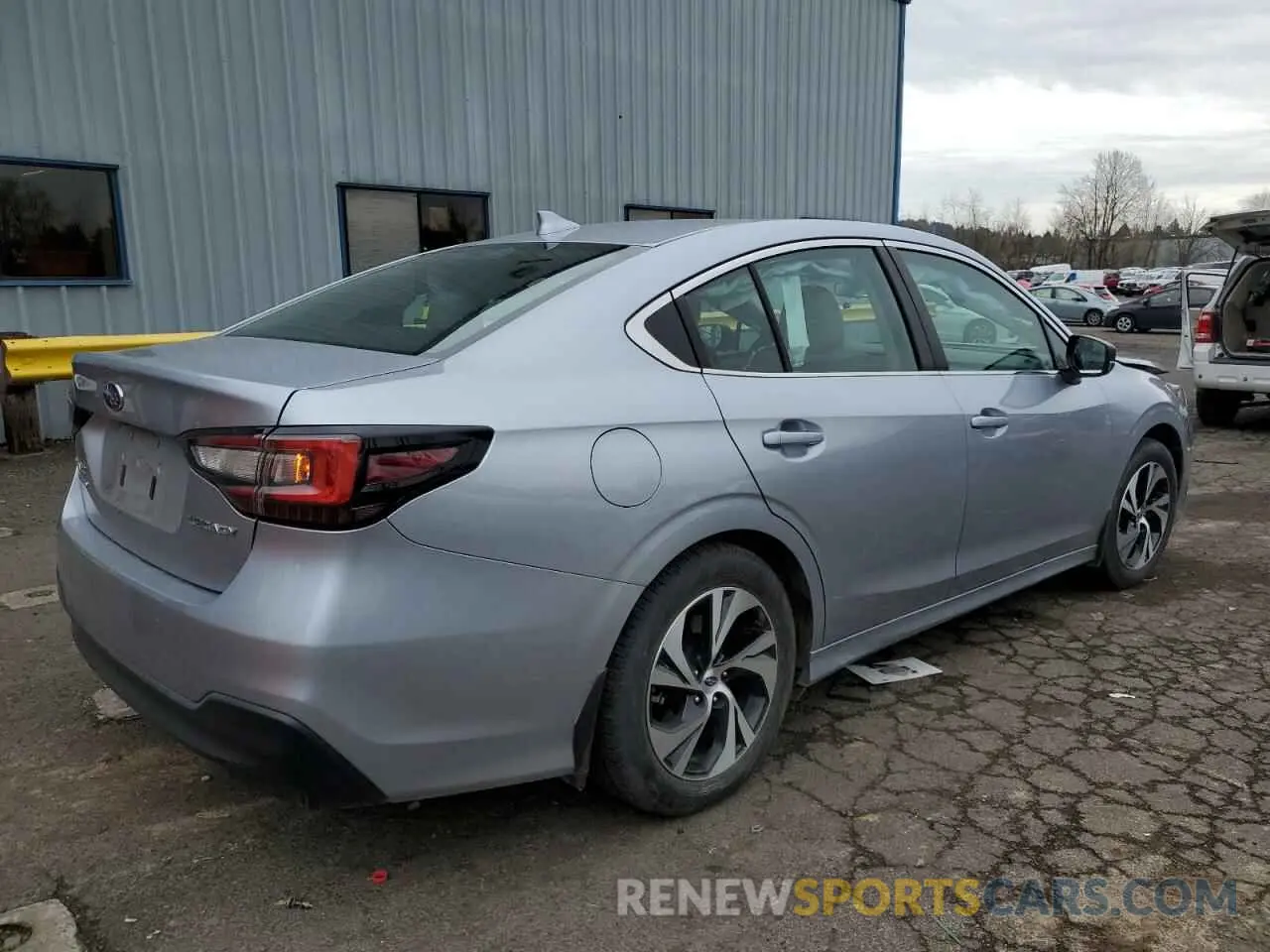 3 Photograph of a damaged car 4S3BWAB63L3033558 SUBARU LEGACY 2020
