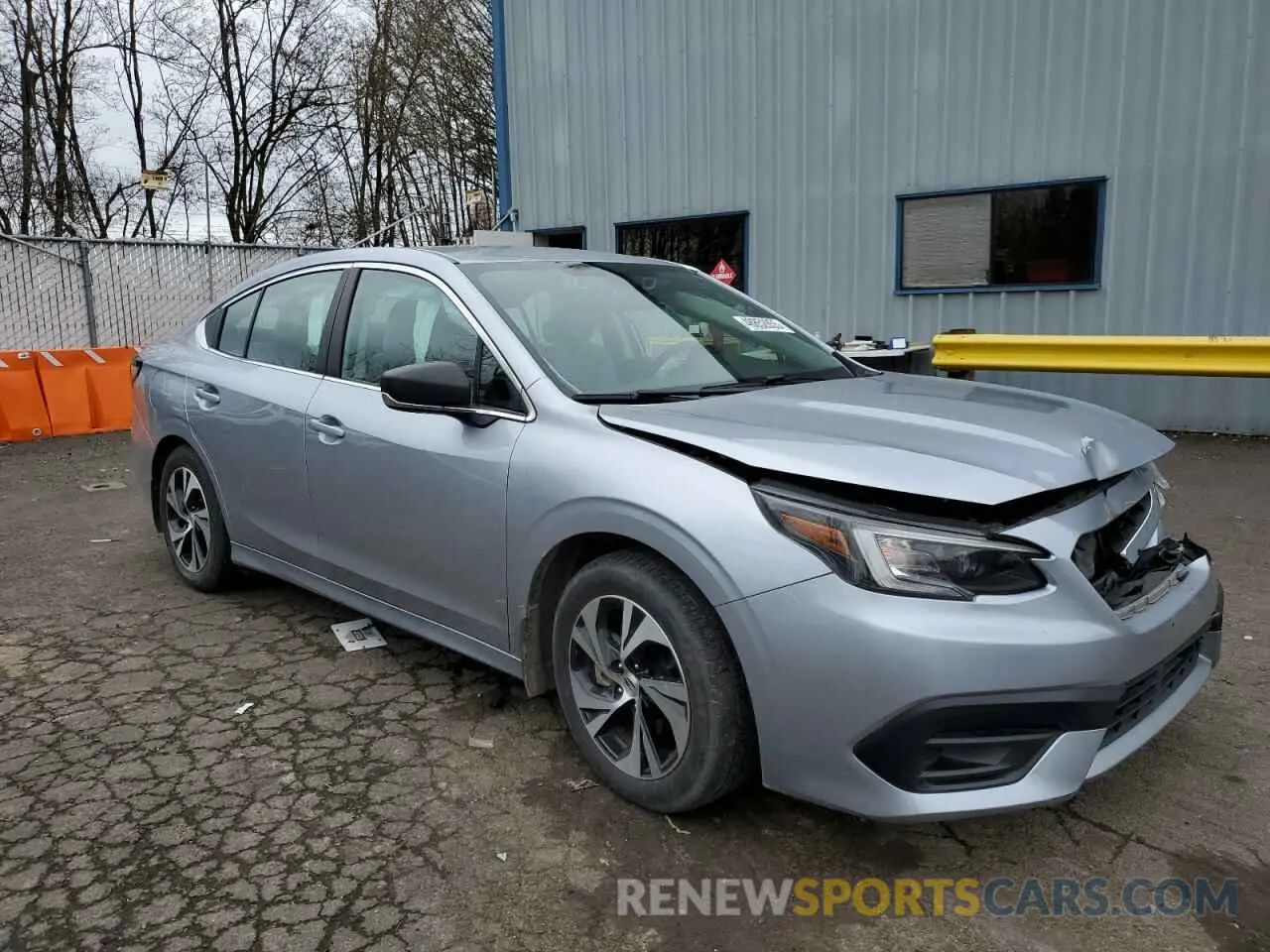 4 Photograph of a damaged car 4S3BWAB63L3033558 SUBARU LEGACY 2020