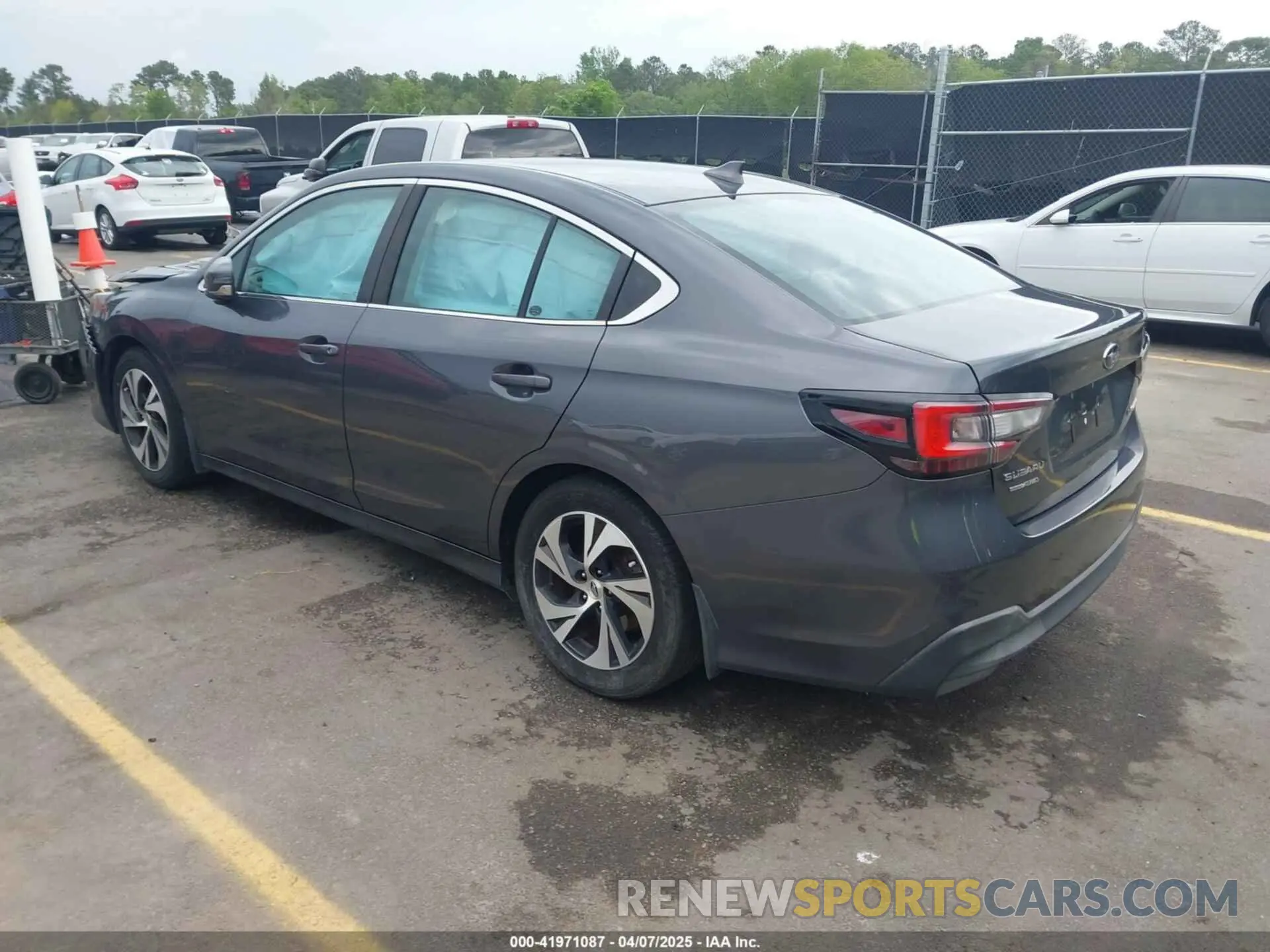 3 Photograph of a damaged car 4S3BWAC65L3003816 SUBARU LEGACY 2020