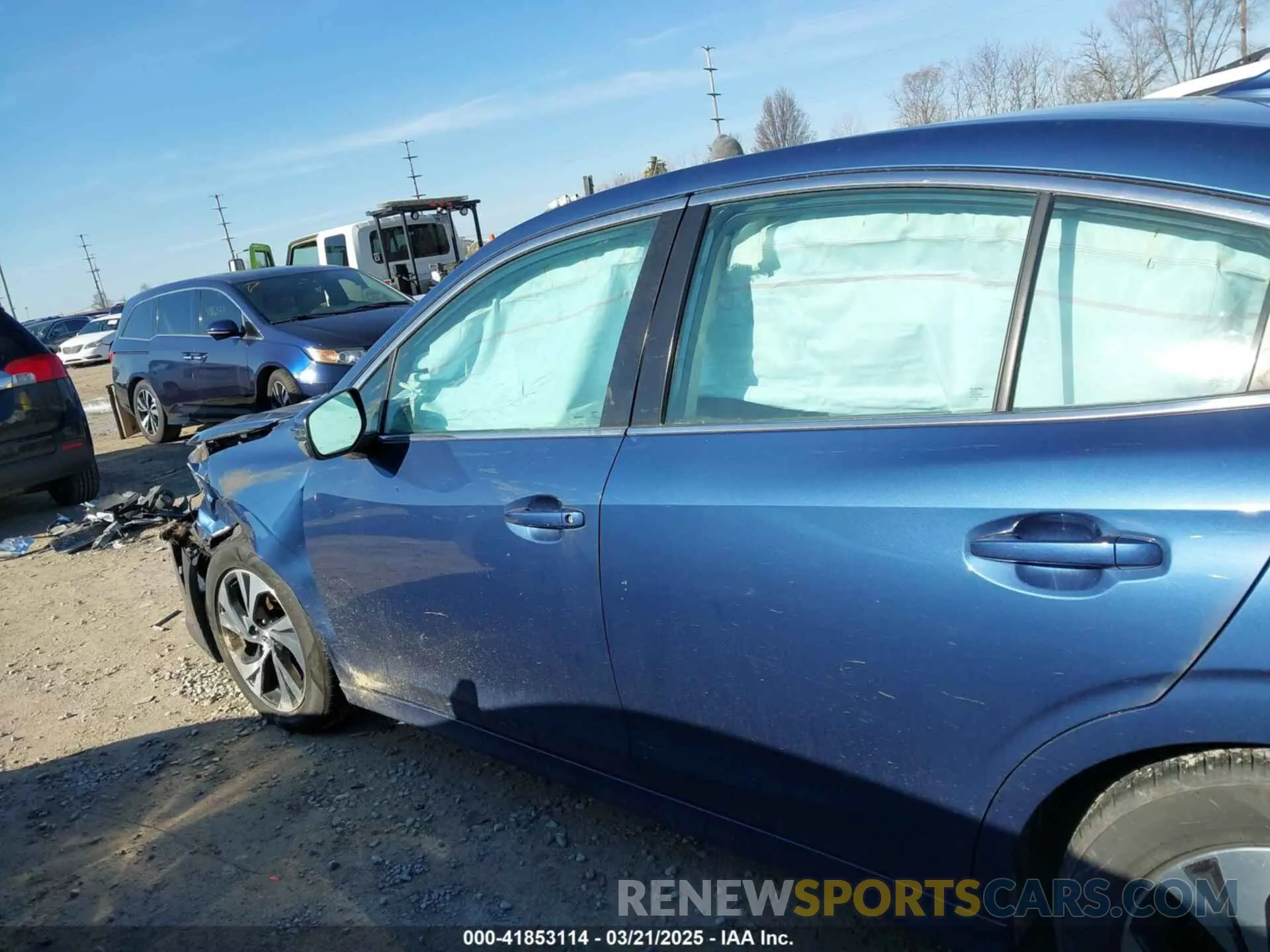 14 Photograph of a damaged car 4S3BWAC66L3025808 SUBARU LEGACY 2020