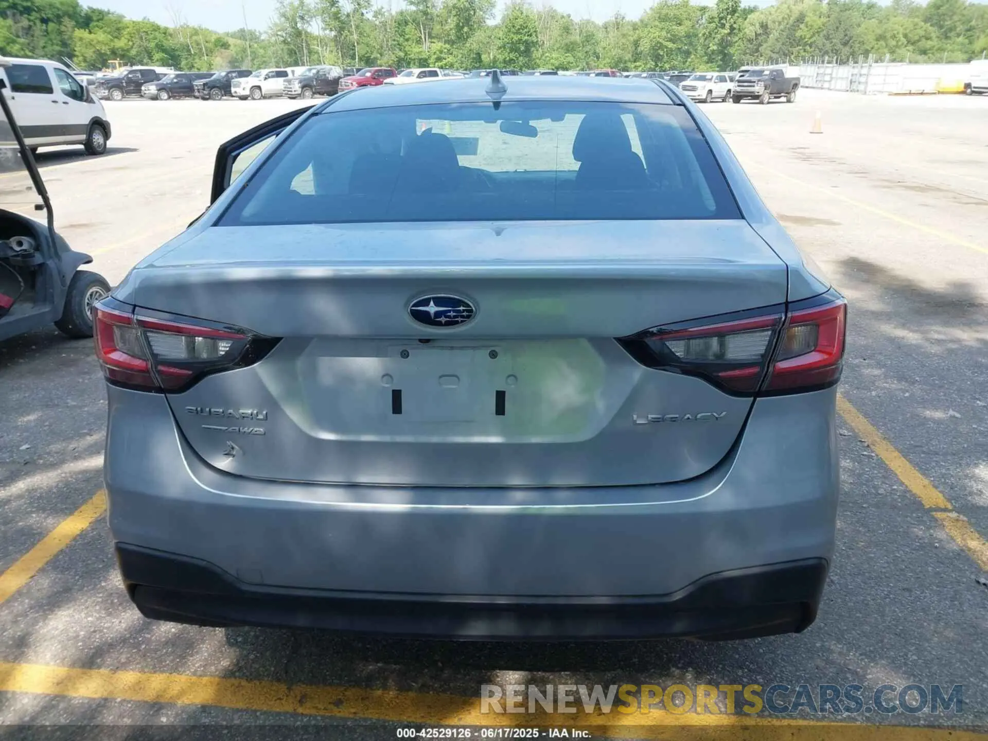 16 Photograph of a damaged car 4S3BWAC69L3026564 SUBARU LEGACY 2020