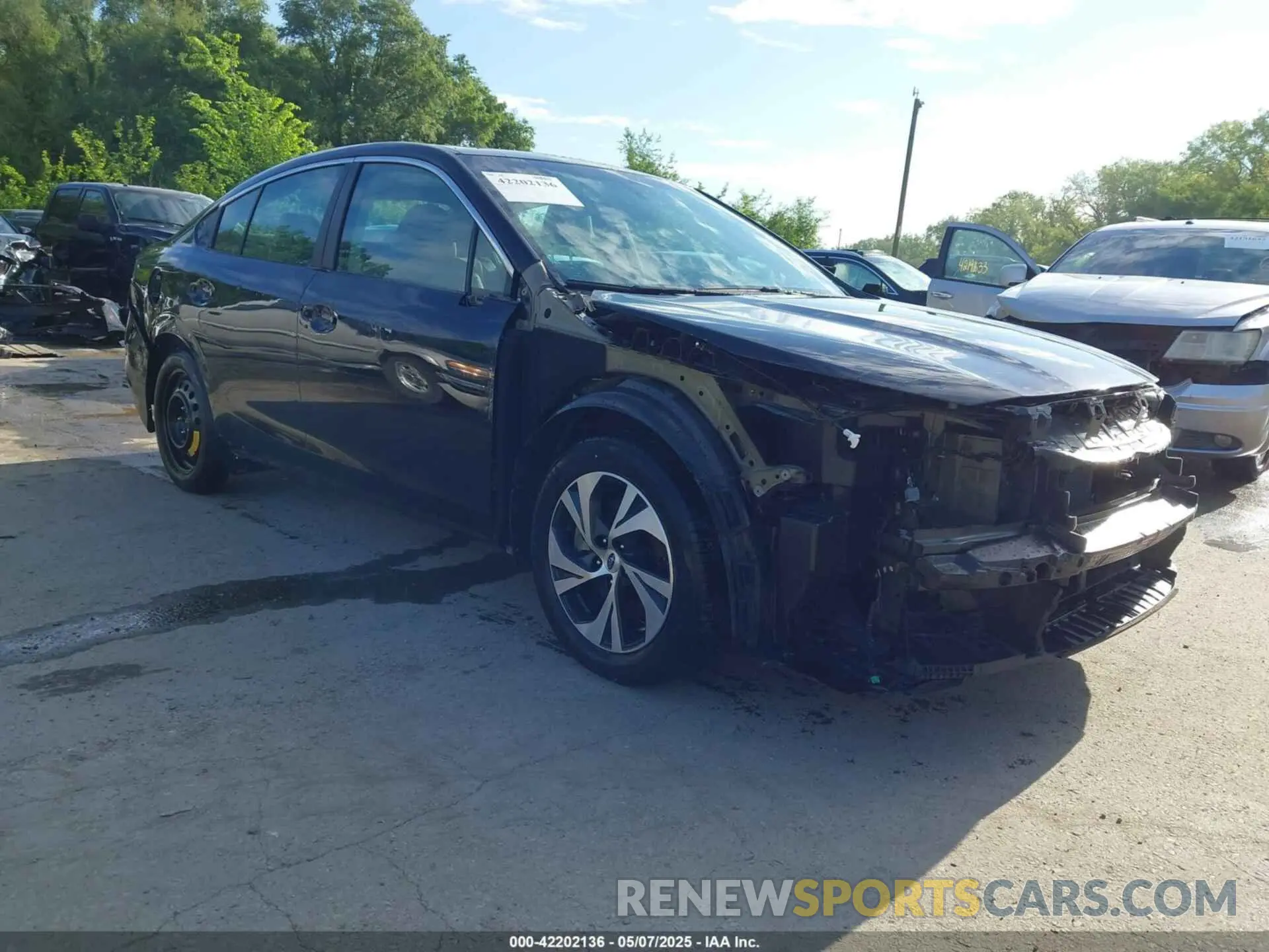 1 Photograph of a damaged car 4S3BWAE6XL3004599 SUBARU LEGACY 2020