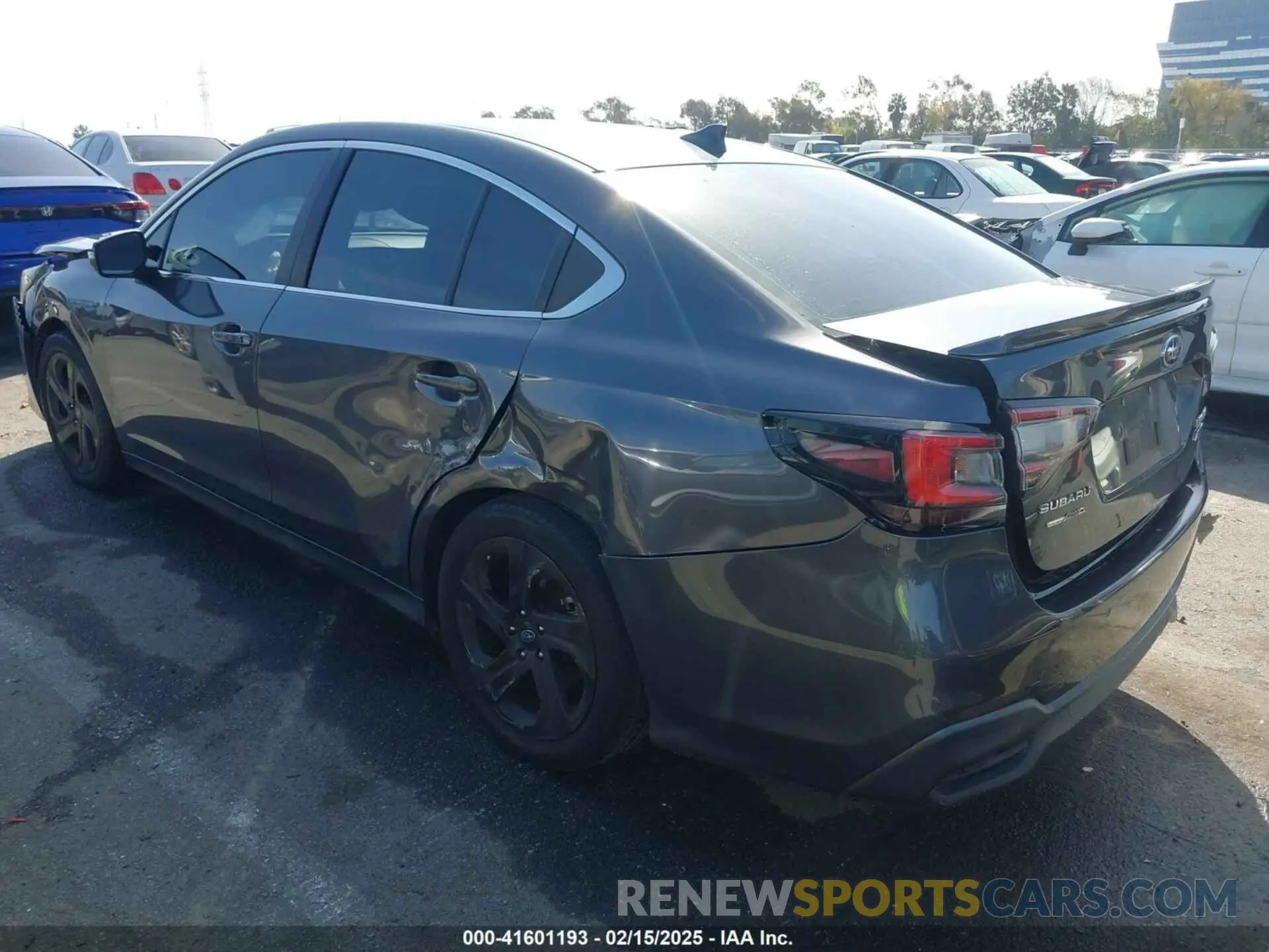 3 Photograph of a damaged car 4S3BWAG62L3014492 SUBARU LEGACY 2020