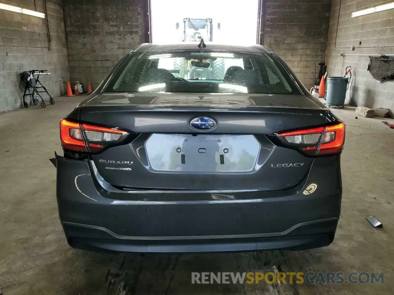 6 Photograph of a damaged car 4S3BWAL67L3010010 SUBARU LEGACY 2020