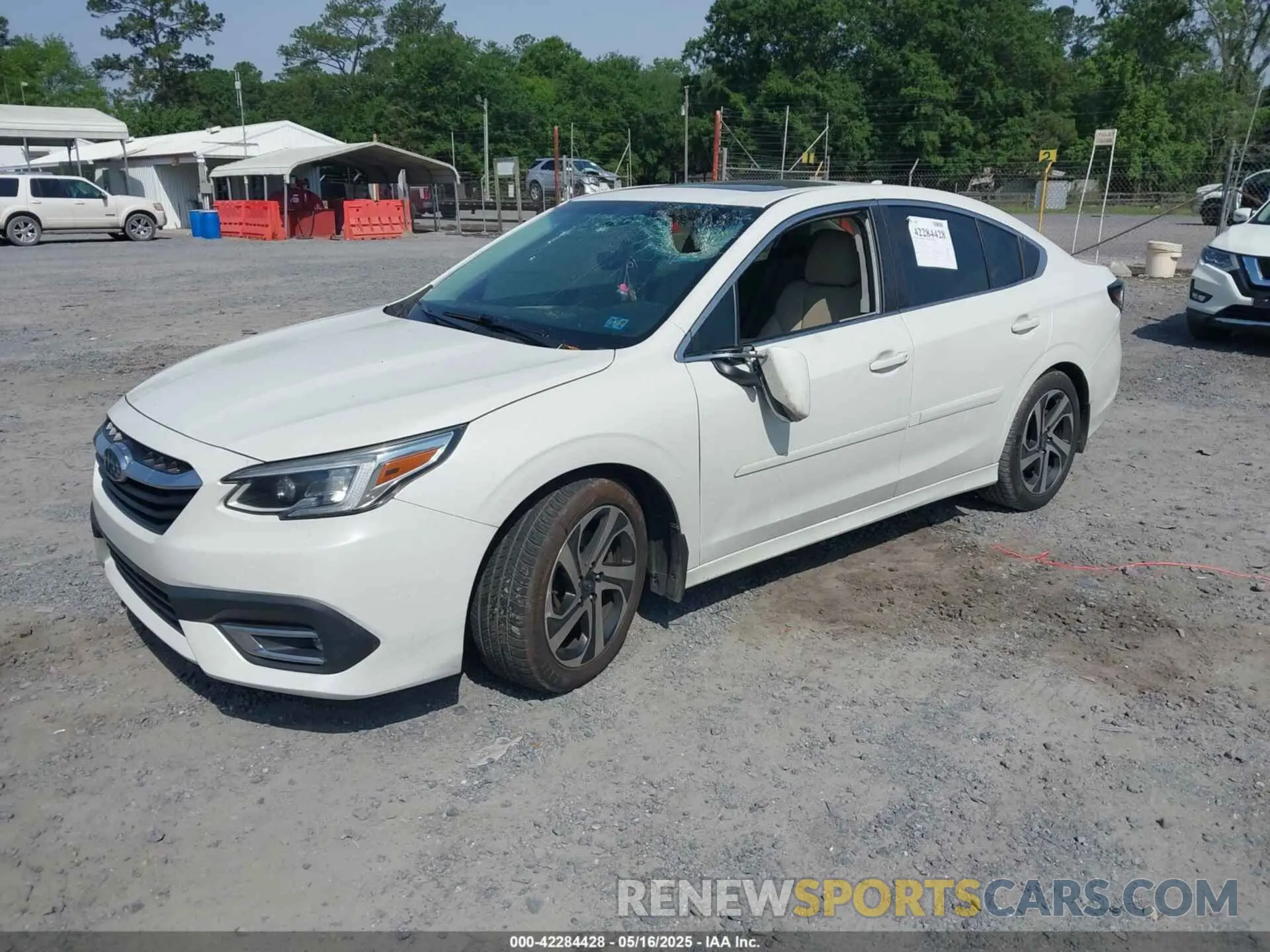 2 Photograph of a damaged car 4S3BWAN62L3024295 SUBARU LEGACY 2020